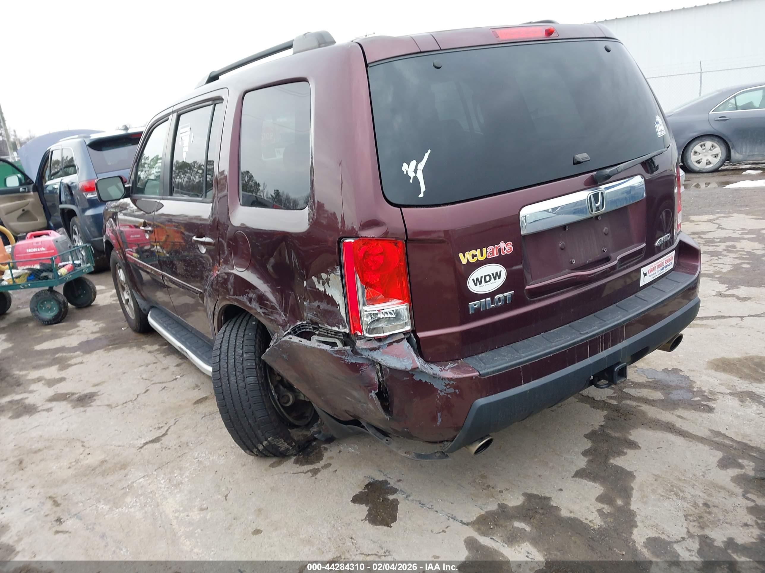 HONDA PILOT image 3