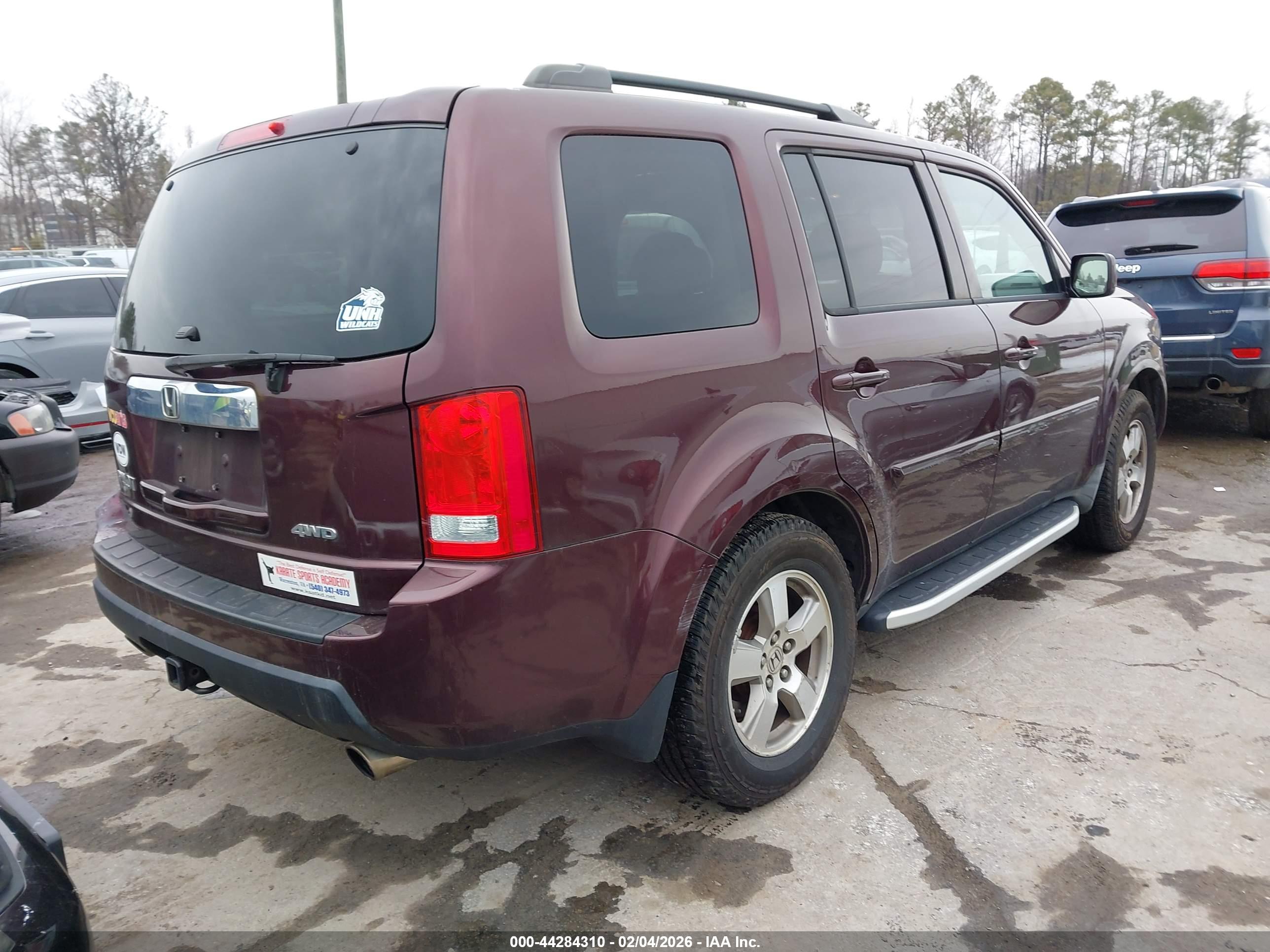 HONDA PILOT image 4