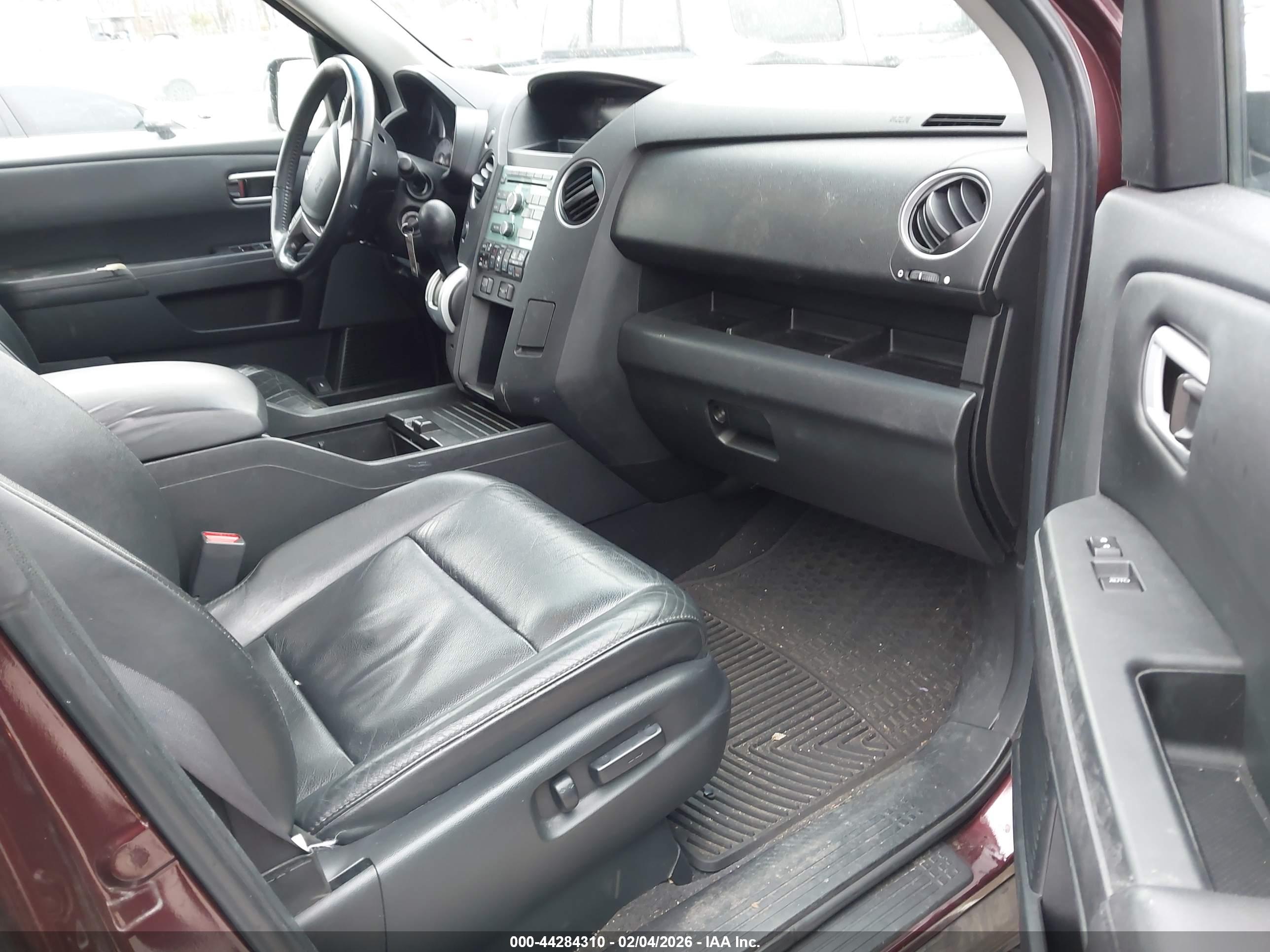 HONDA PILOT image 5