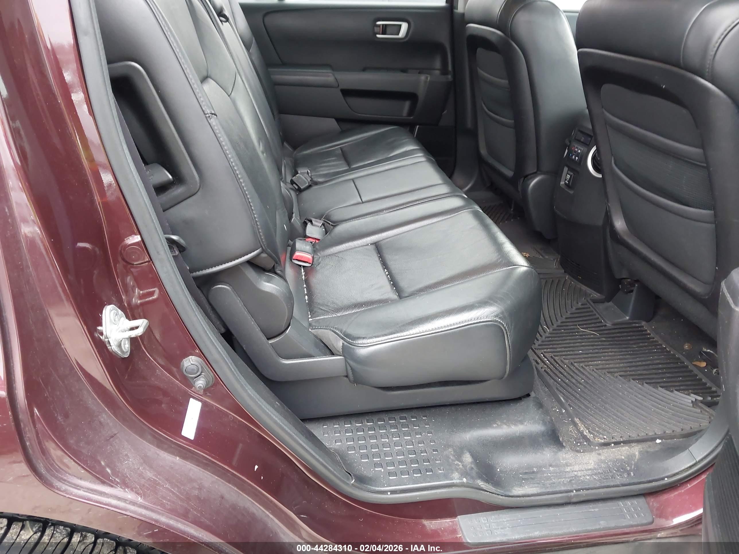 HONDA PILOT image 8