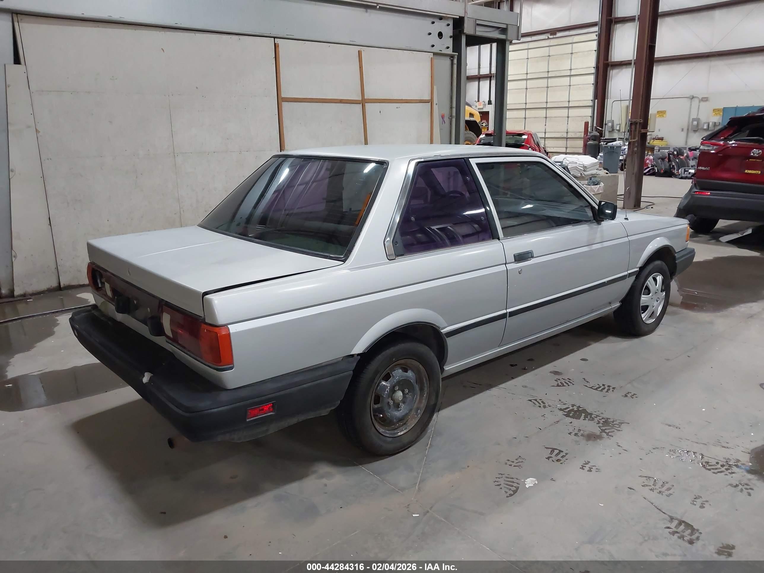 NISSAN SENTRA image 4
