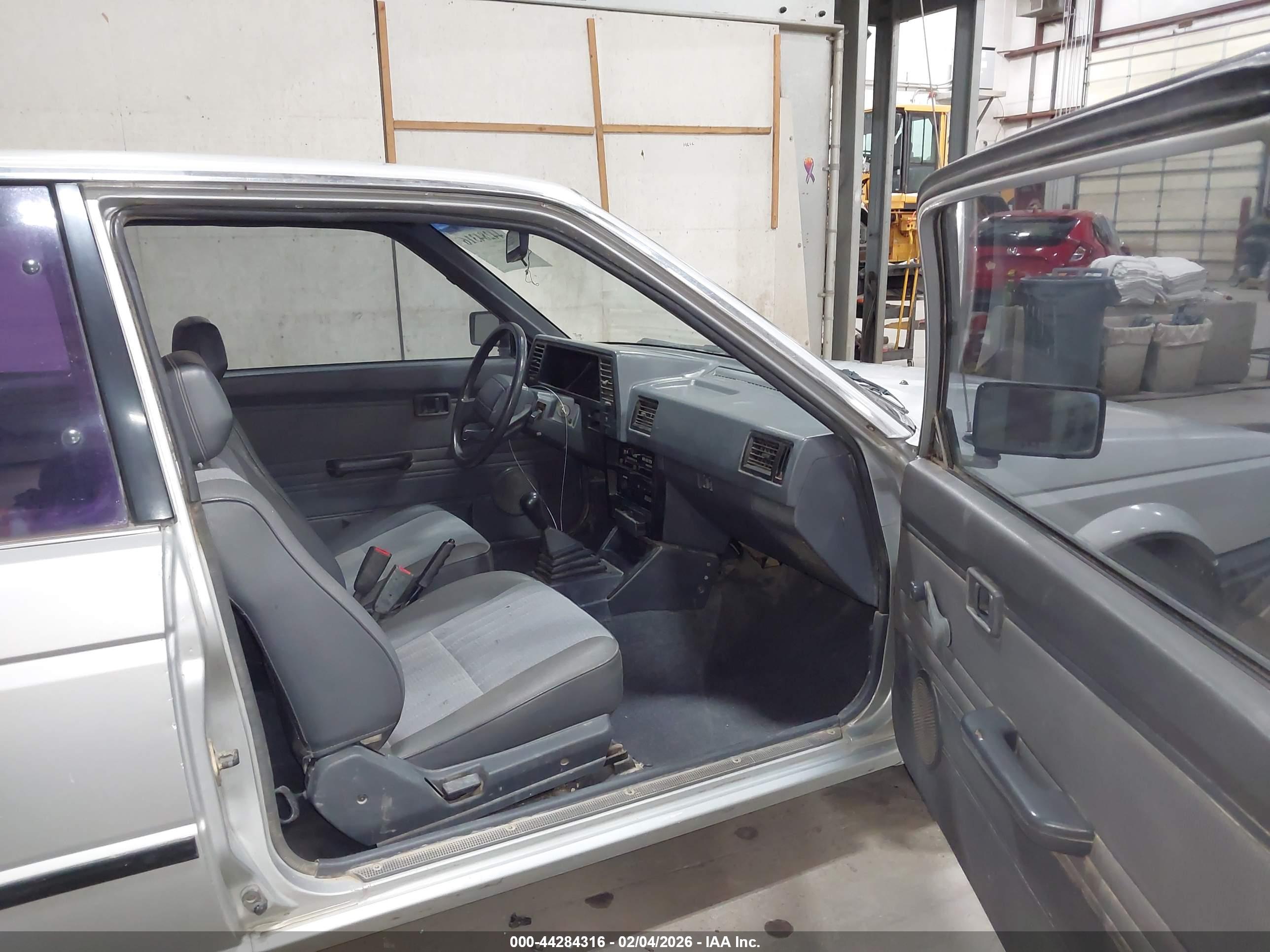 NISSAN SENTRA image 5