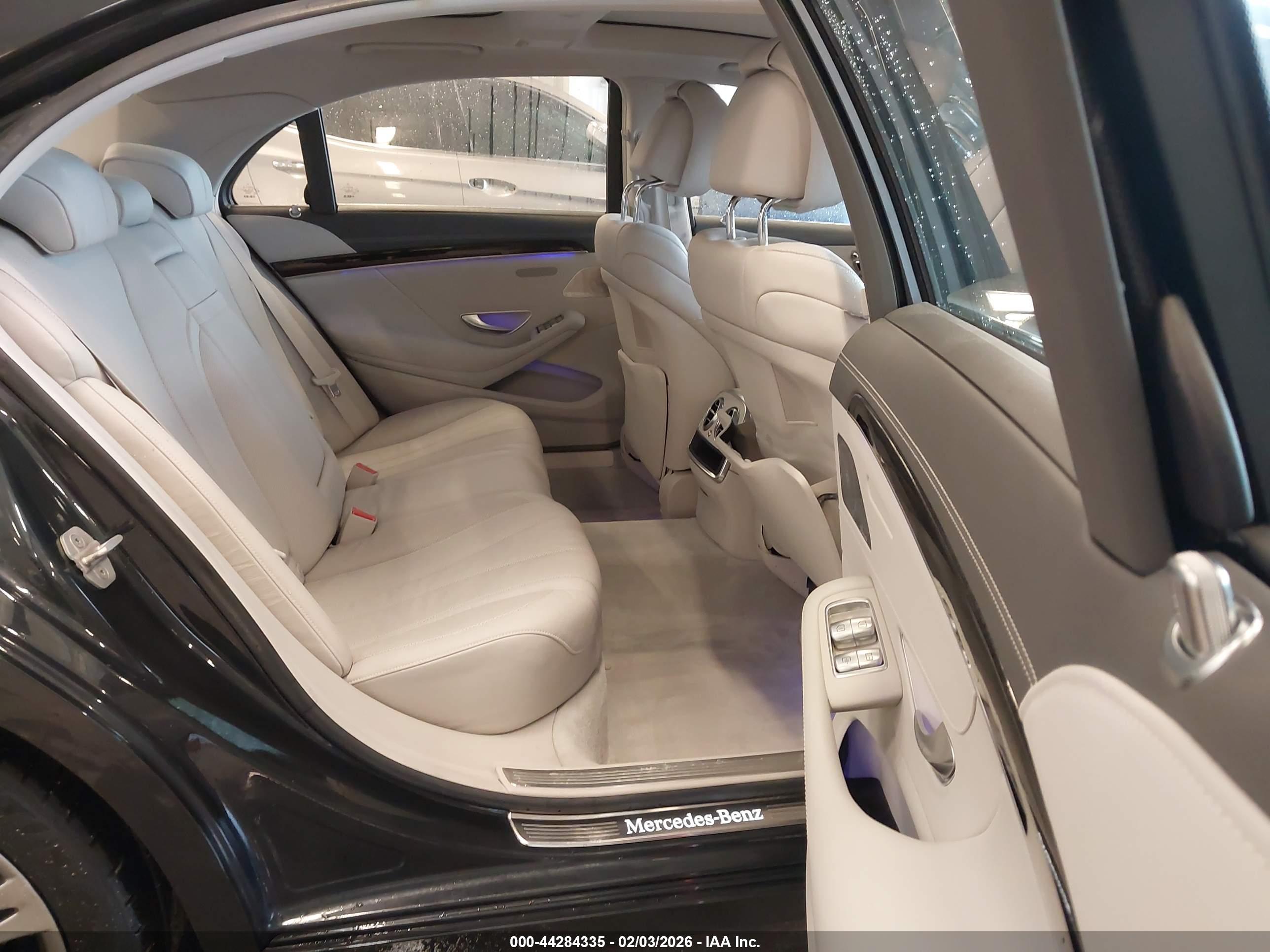 MERCEDES-BENZ S image 8