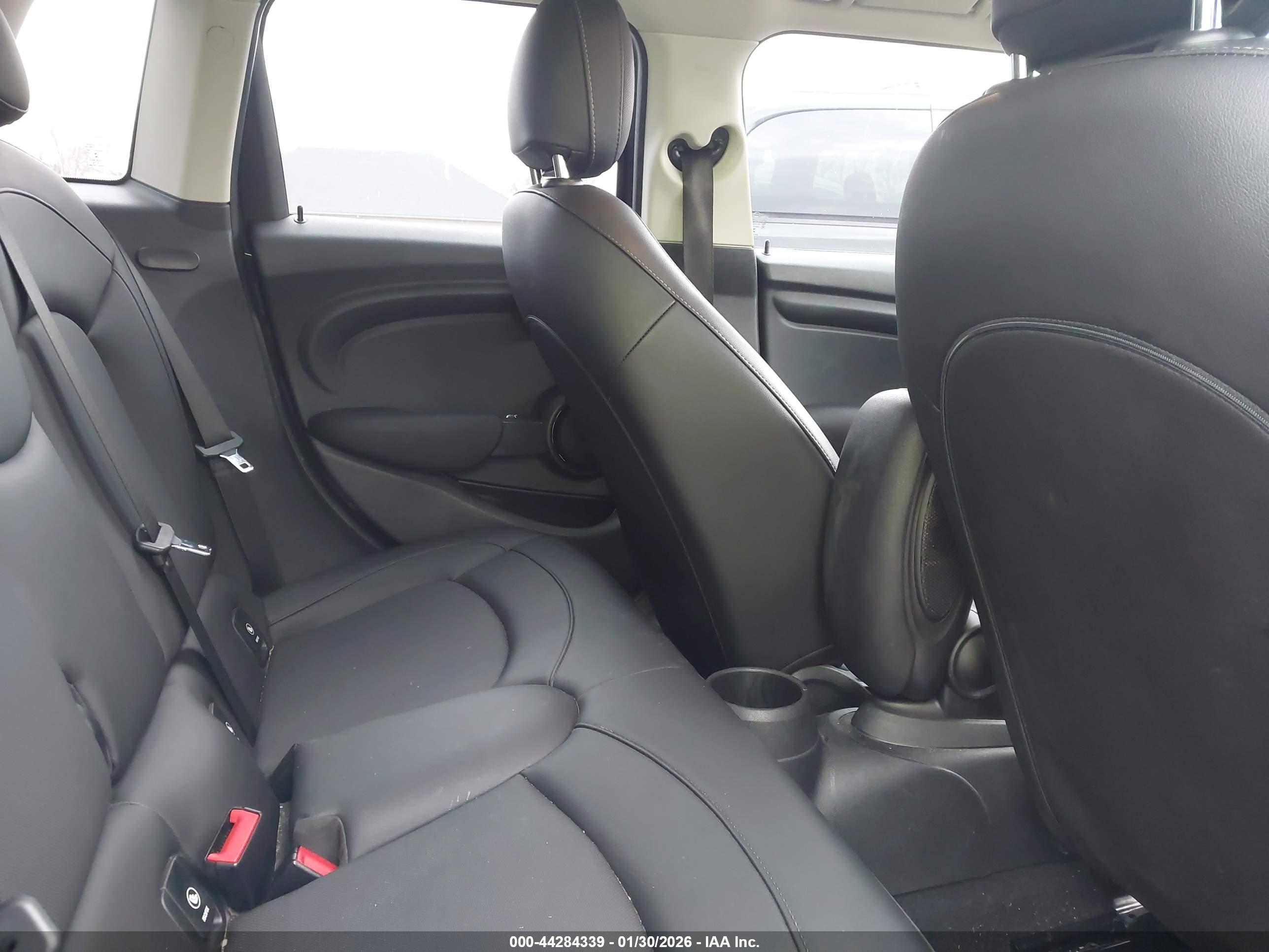 MINI HARDTOP image 8