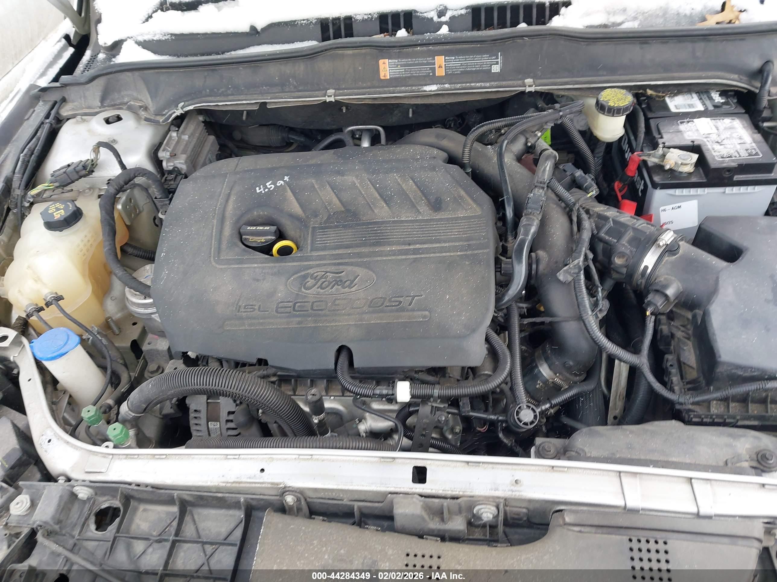FORD FUSION image 10