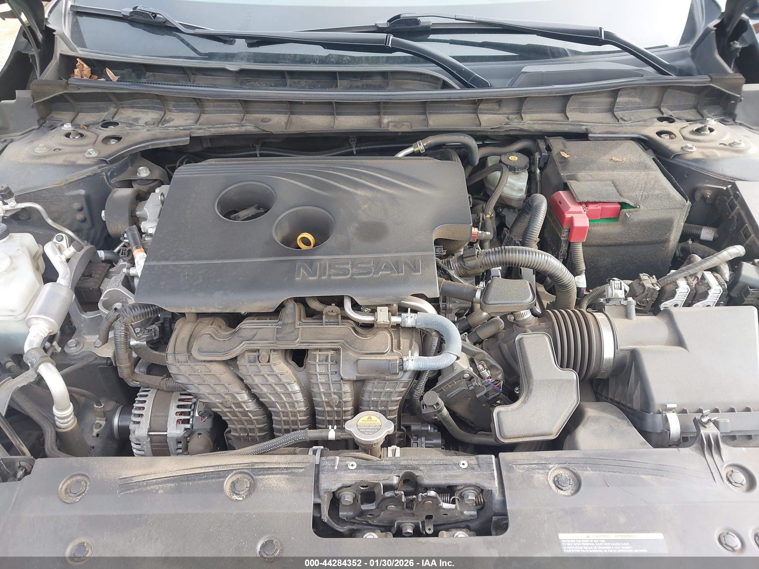 NISSAN ALTIMA image 10