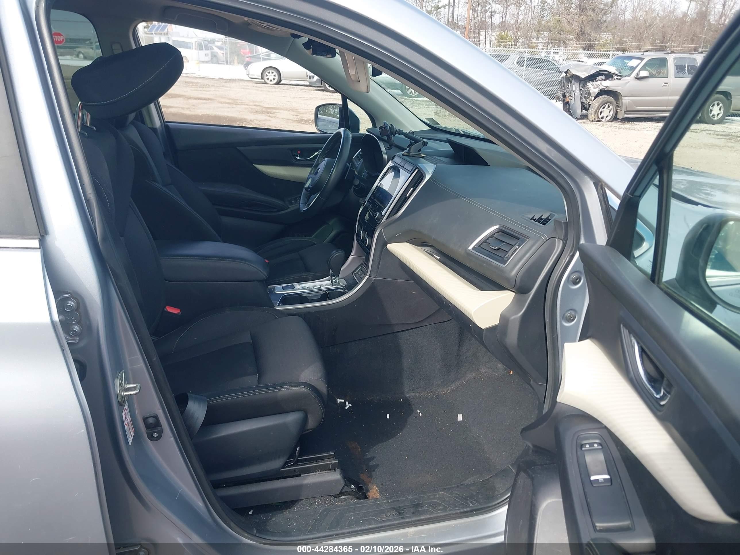 SUBARU ASCENT image 5
