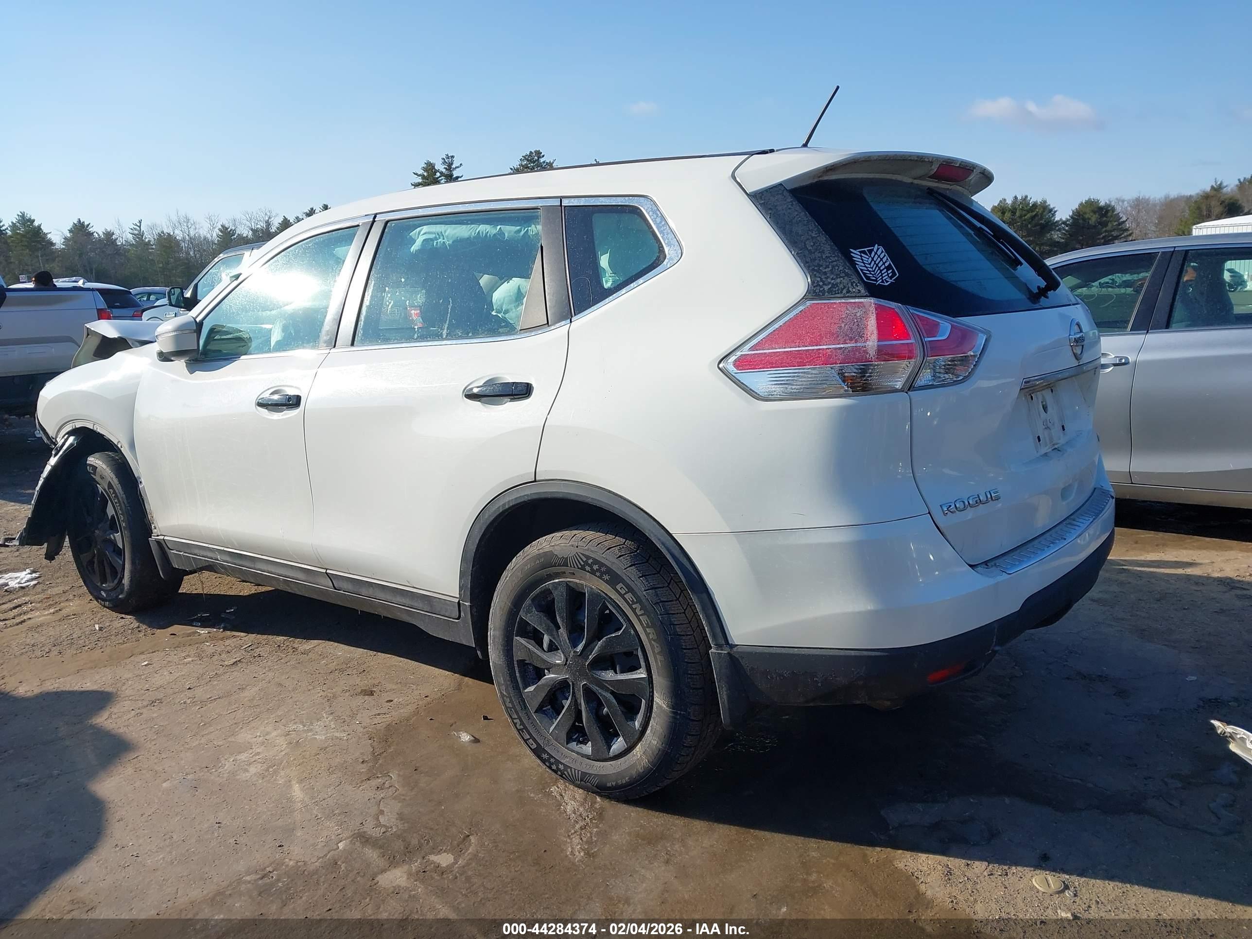 NISSAN ROGUE image 3