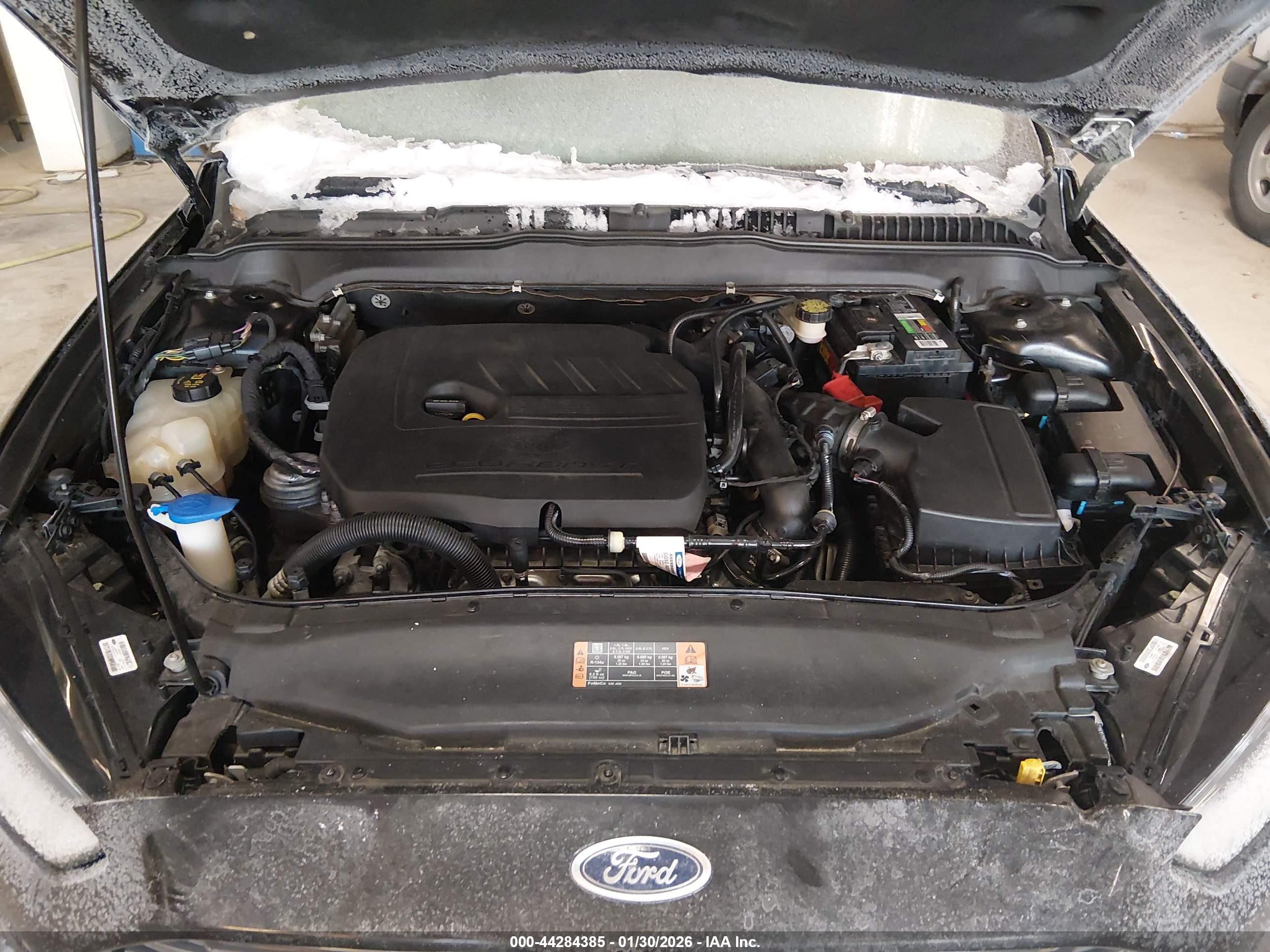 FORD FUSION image 10