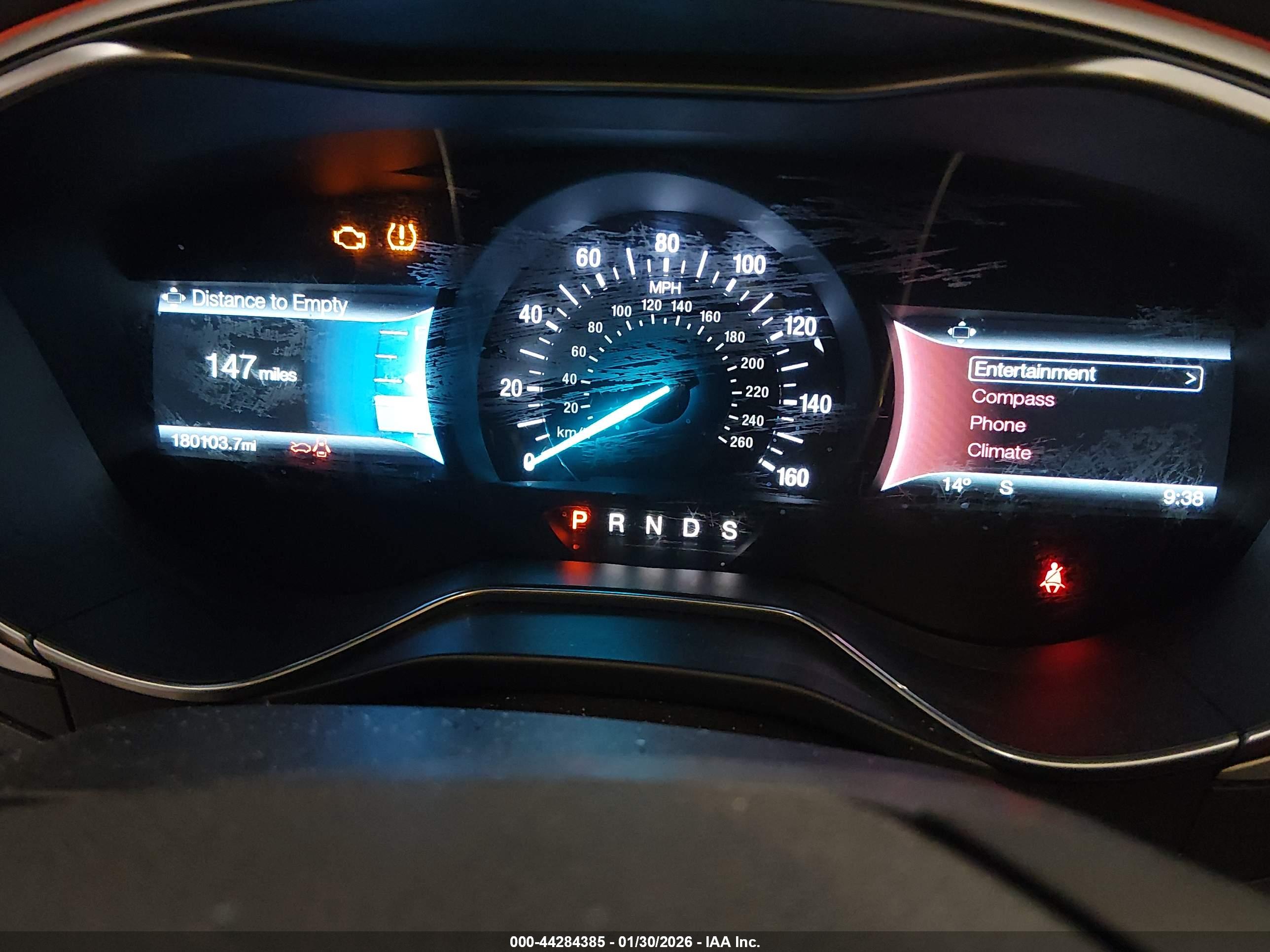 FORD FUSION image 7