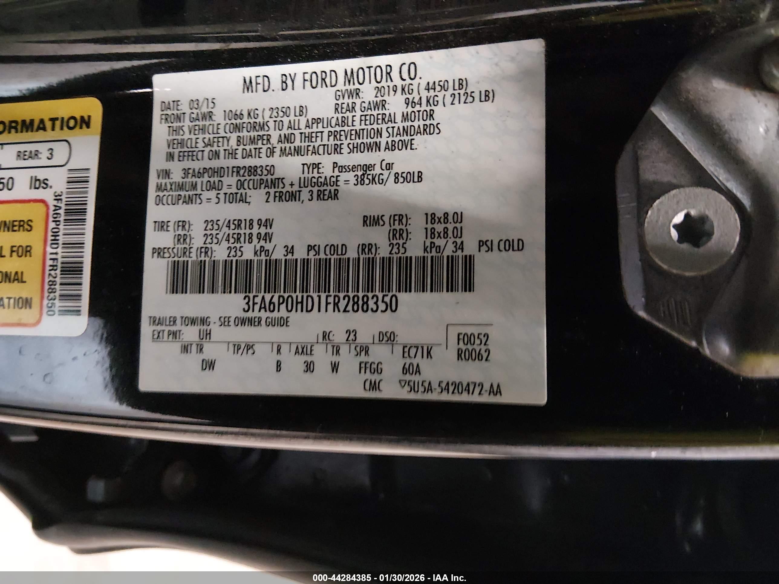 FORD FUSION image 9