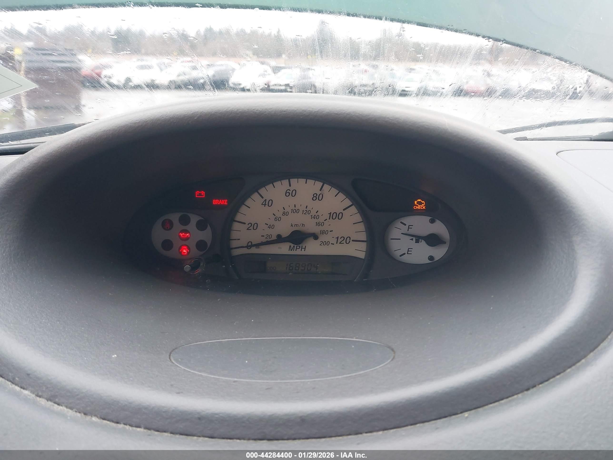 TOYOTA ECHO image 7