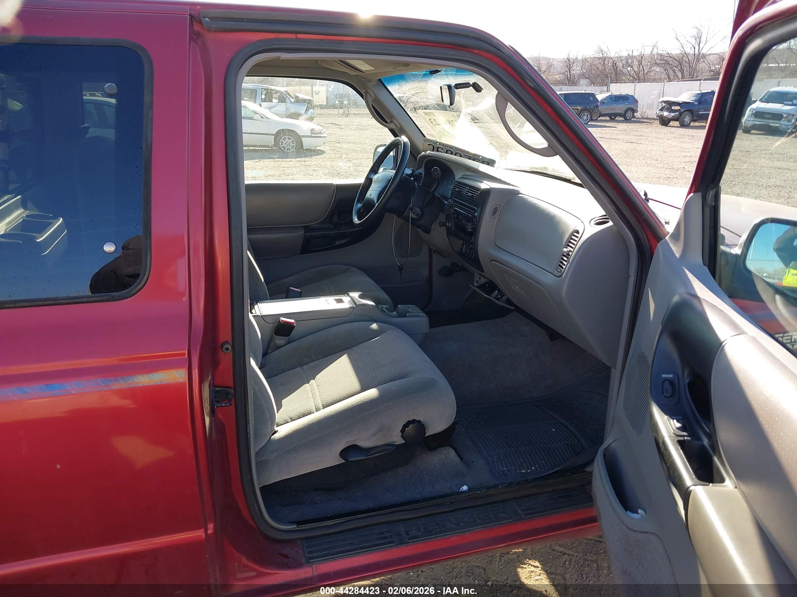 FORD RANGER image 5