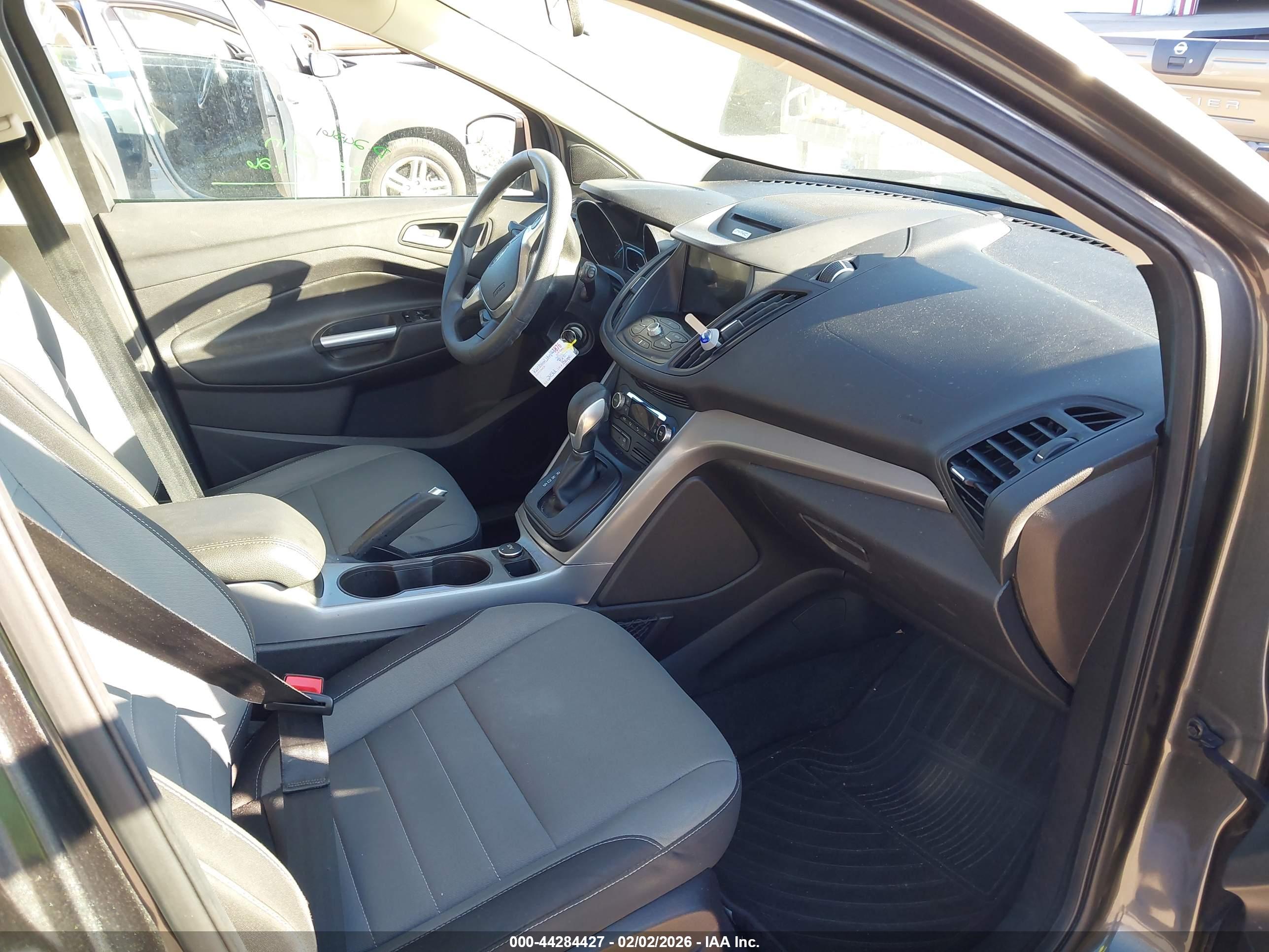 FORD ESCAPE image 5
