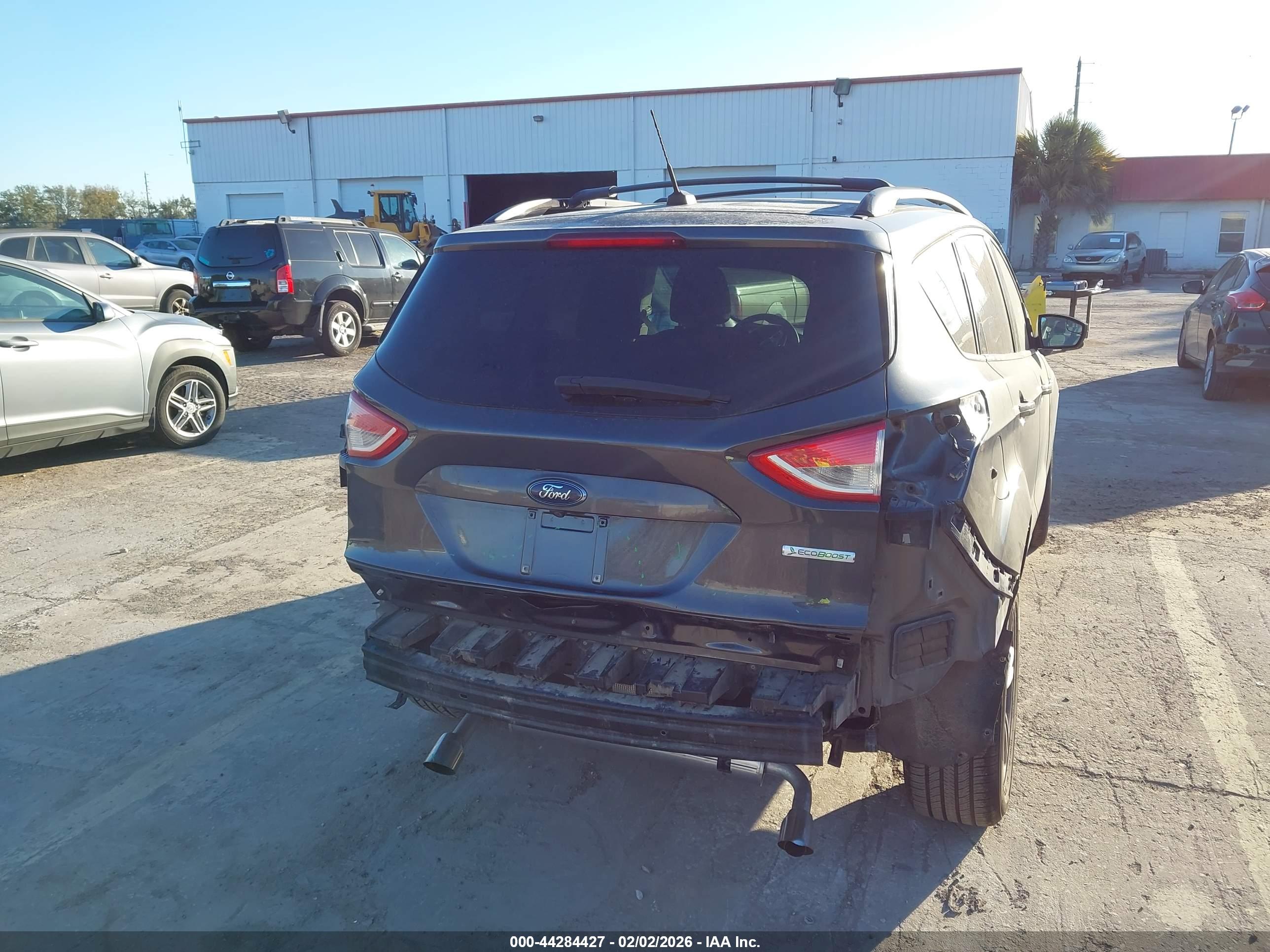 FORD ESCAPE image 6