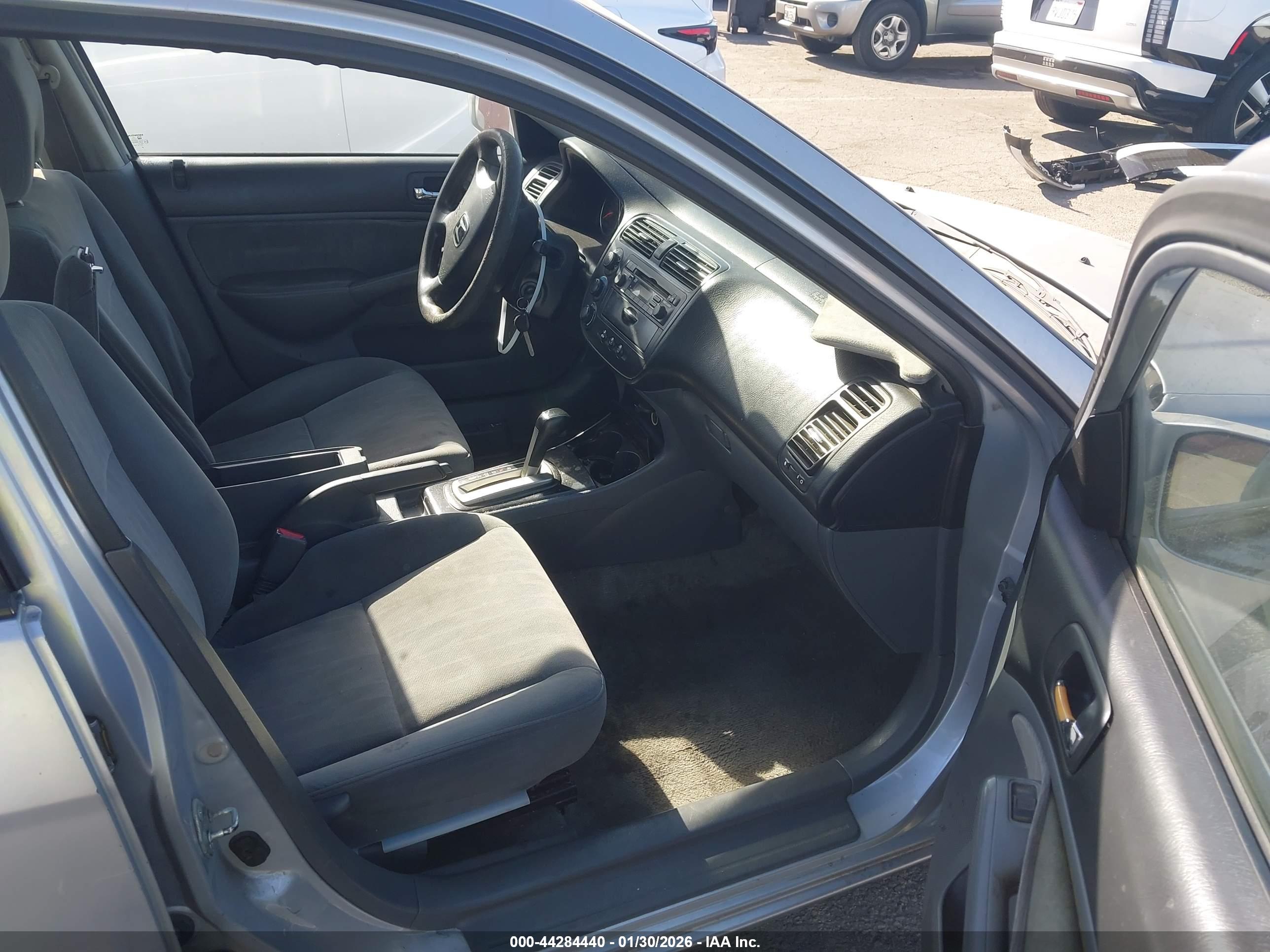 HONDA CIVIC image 5