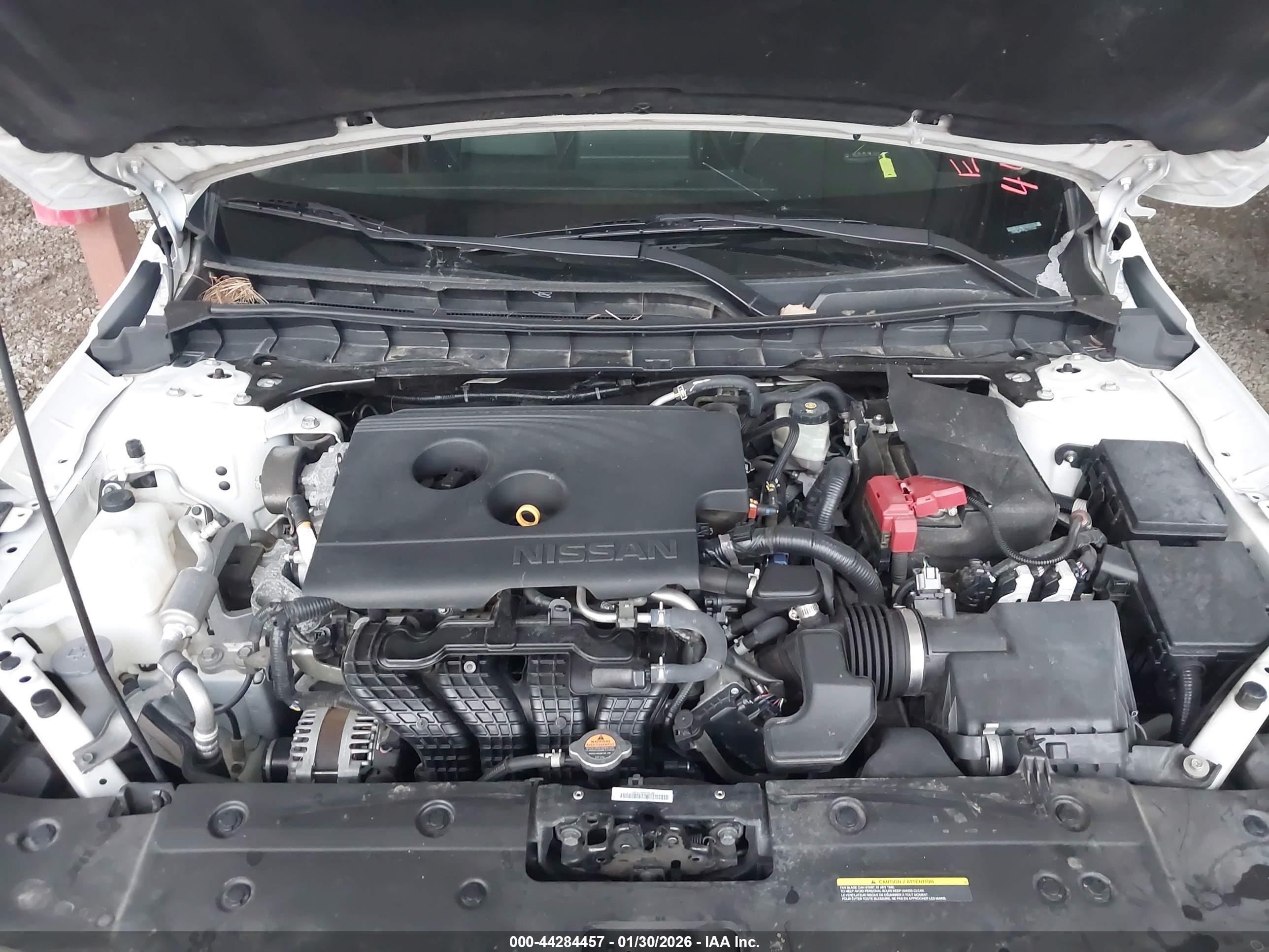 NISSAN ALTIMA image 10