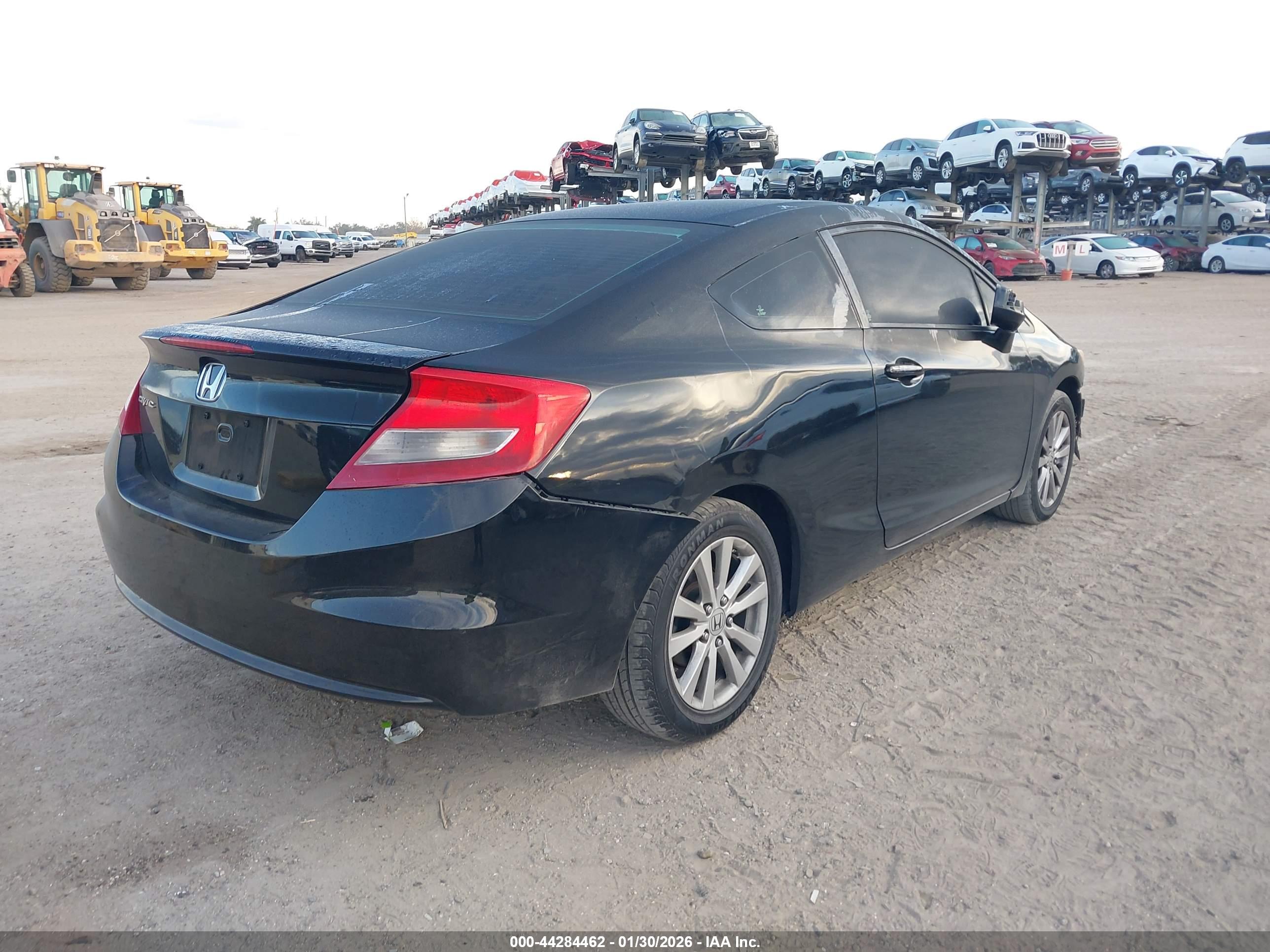 HONDA CIVIC image 4