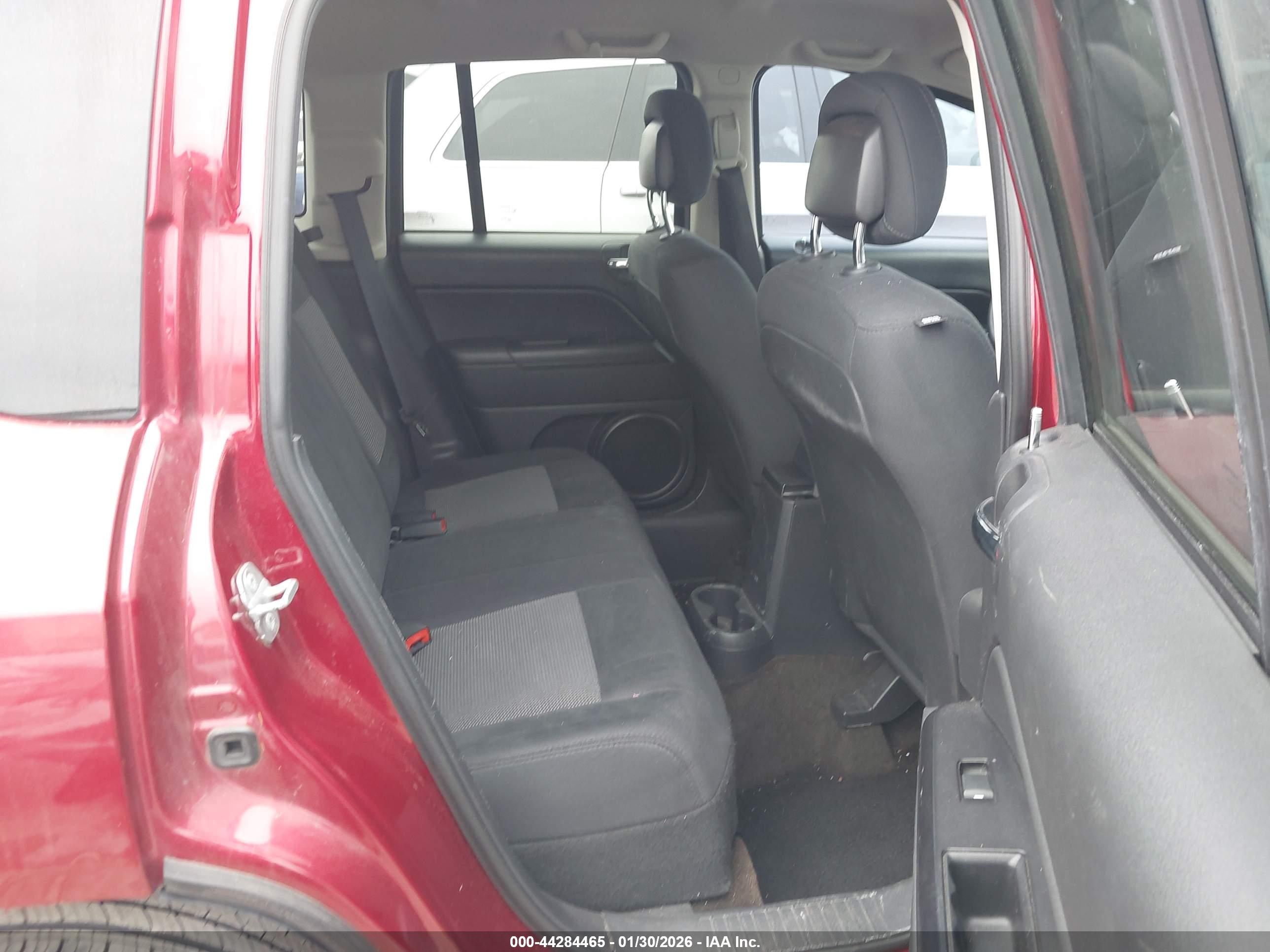 JEEP COMPASS image 8