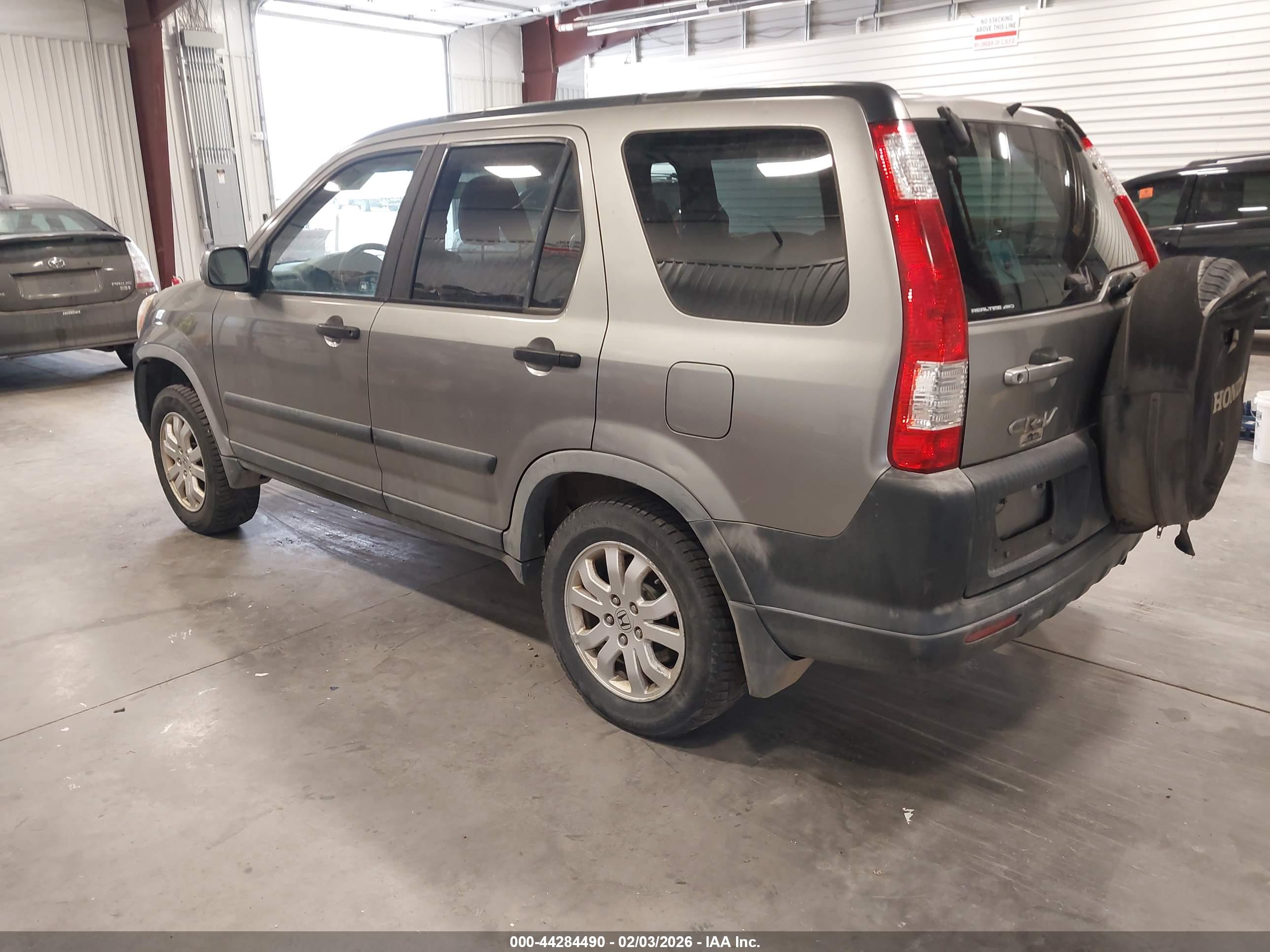 HONDA CR-V image 3