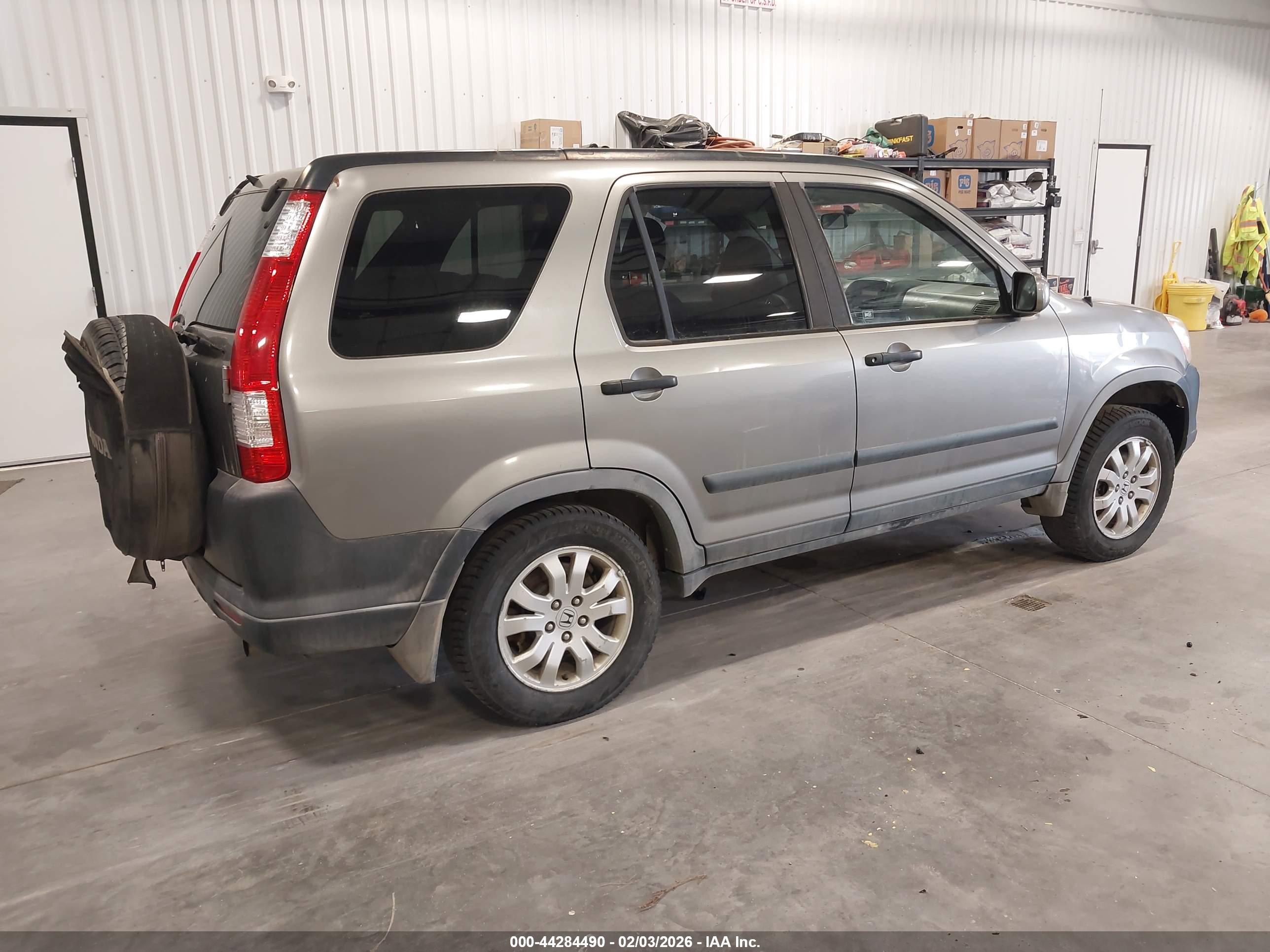 HONDA CR-V image 4