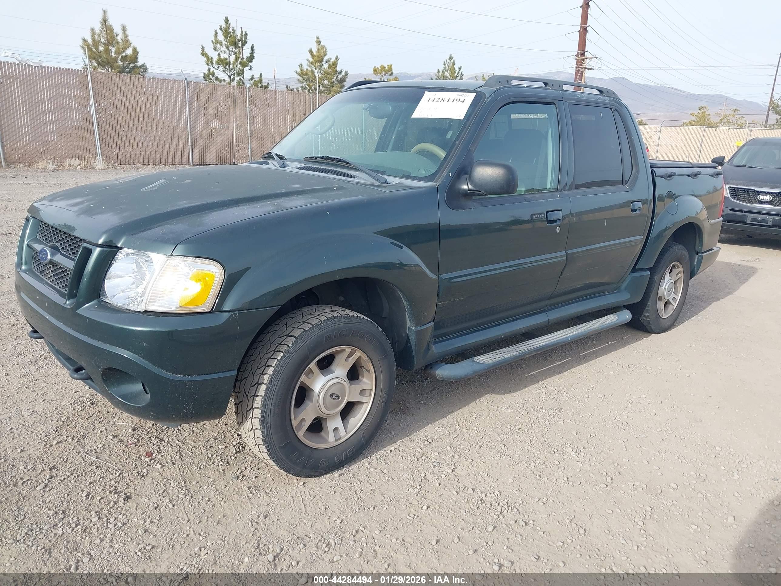 FORD EXPLORER image 2