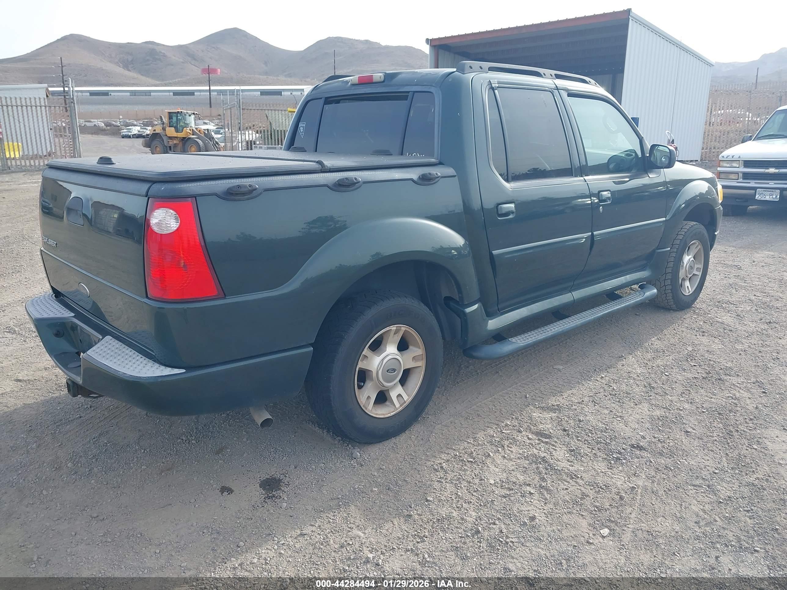 FORD EXPLORER image 4