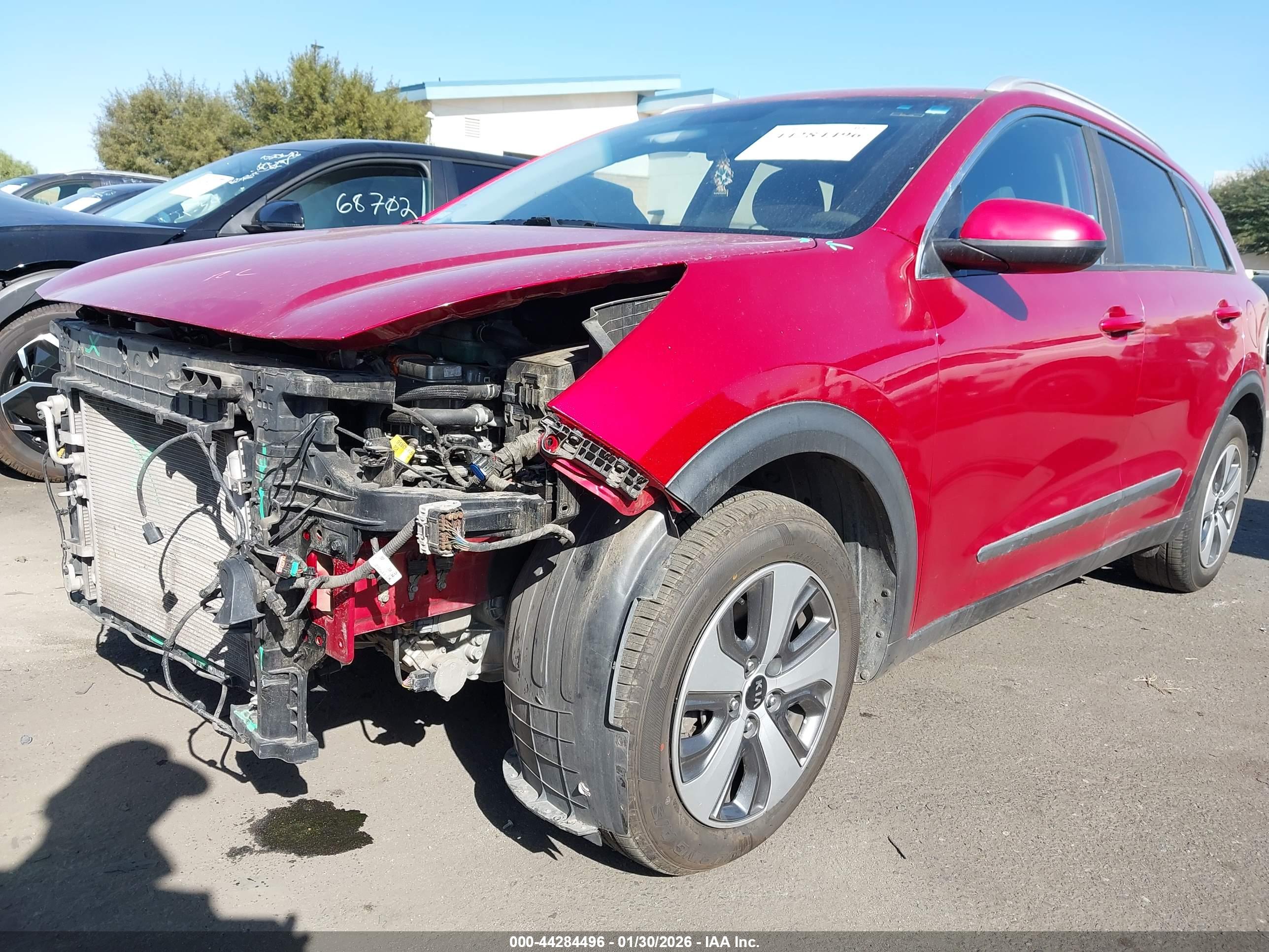 KIA NIRO image 2