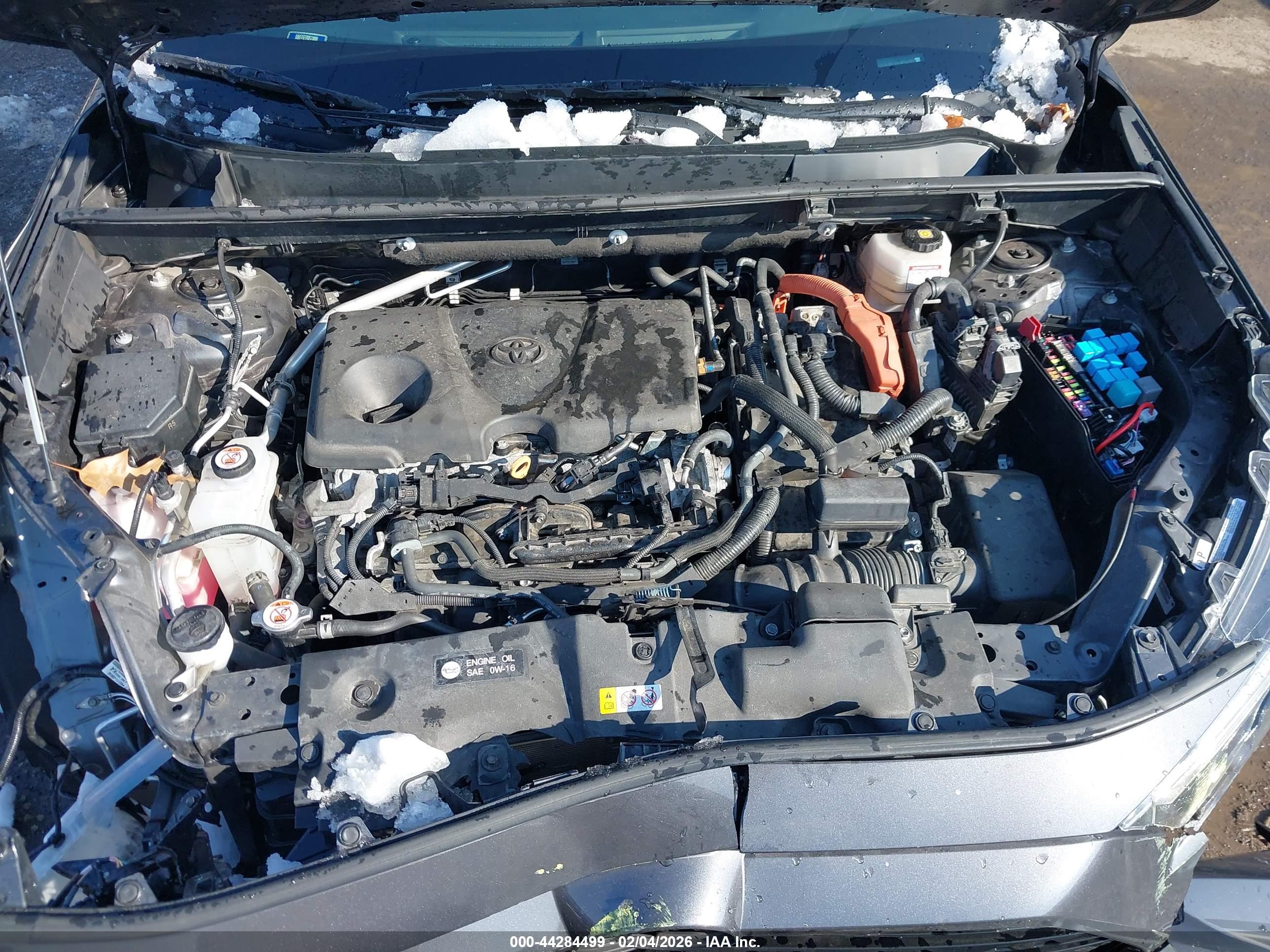 TOYOTA RAV4 image 10