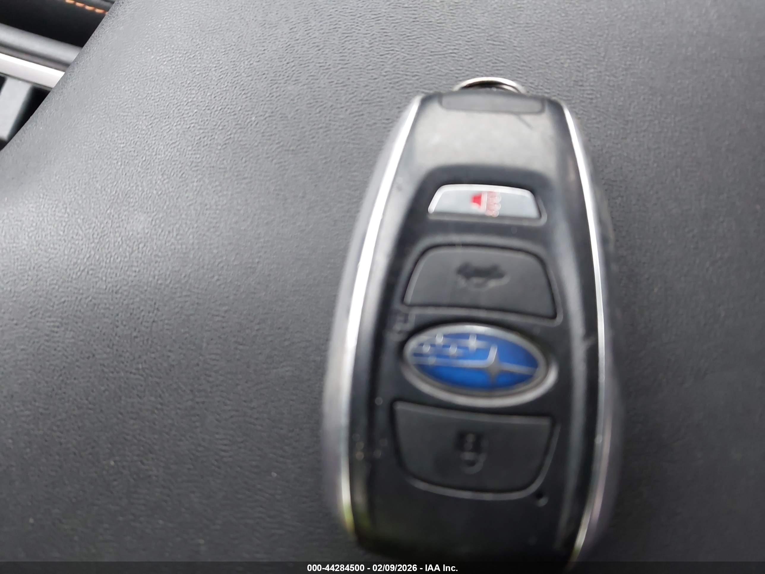 SUBARU CROSSTREK image 11