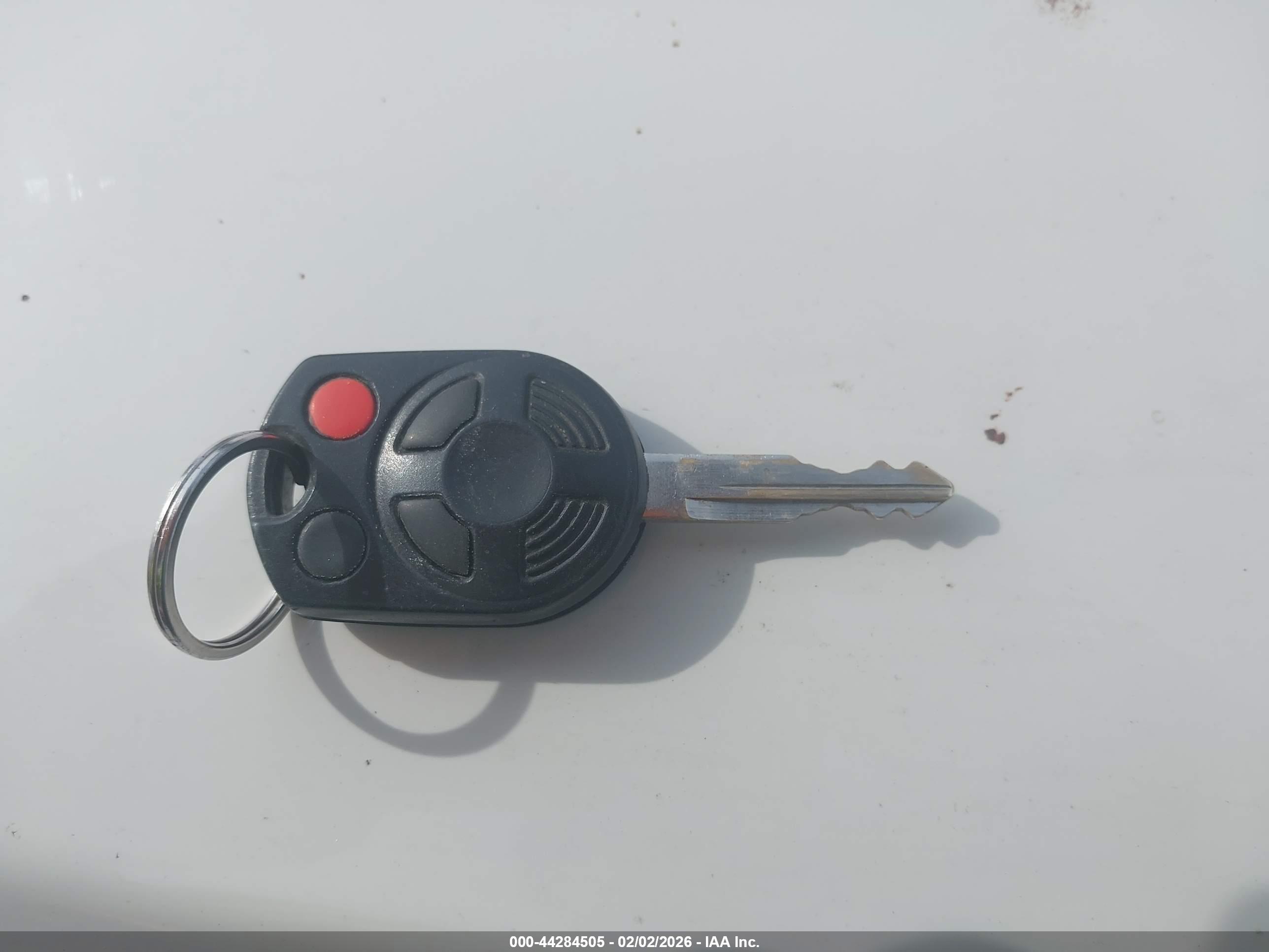 FORD ESCAPE image 11
