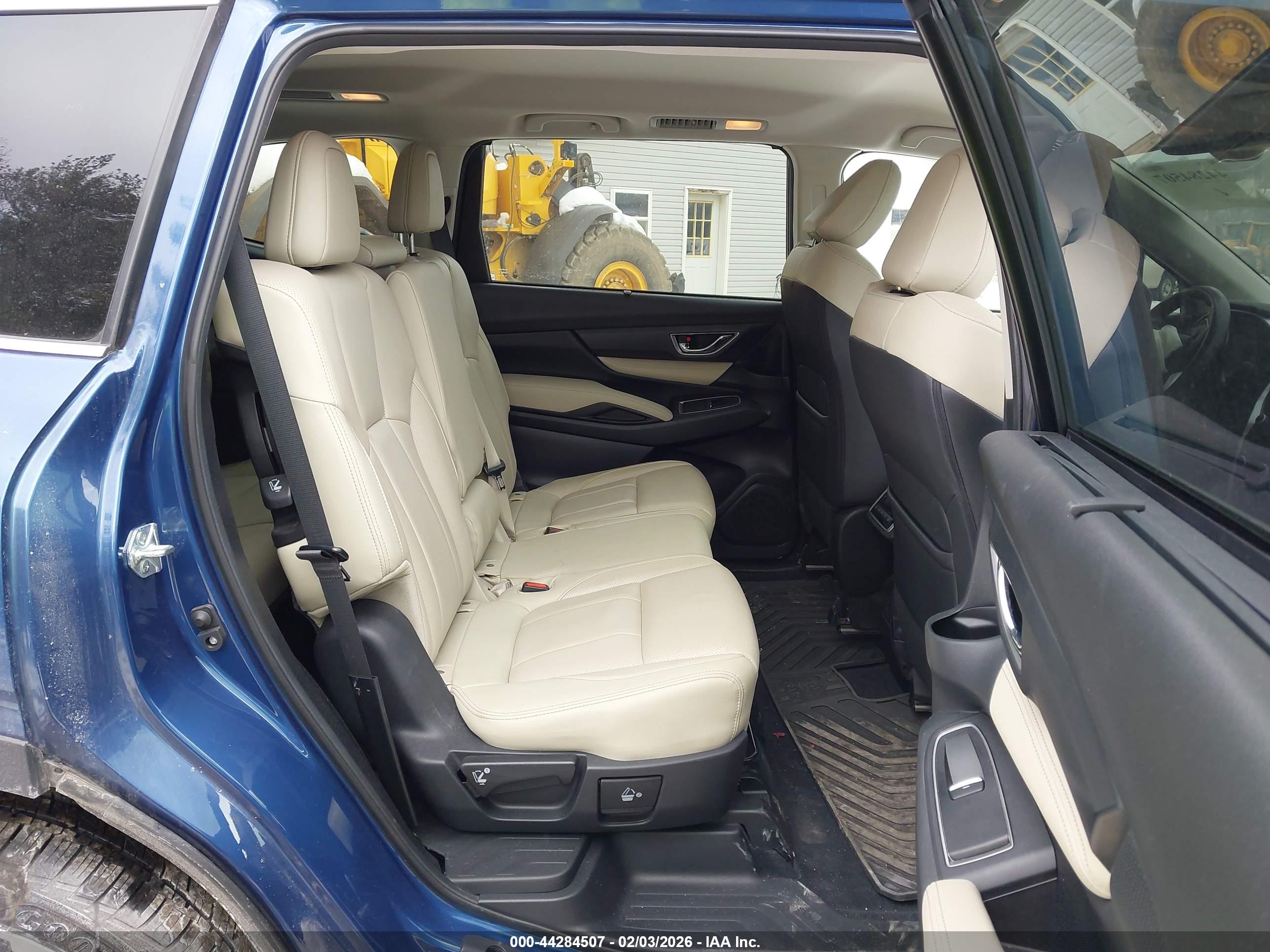SUBARU ASCENT image 8