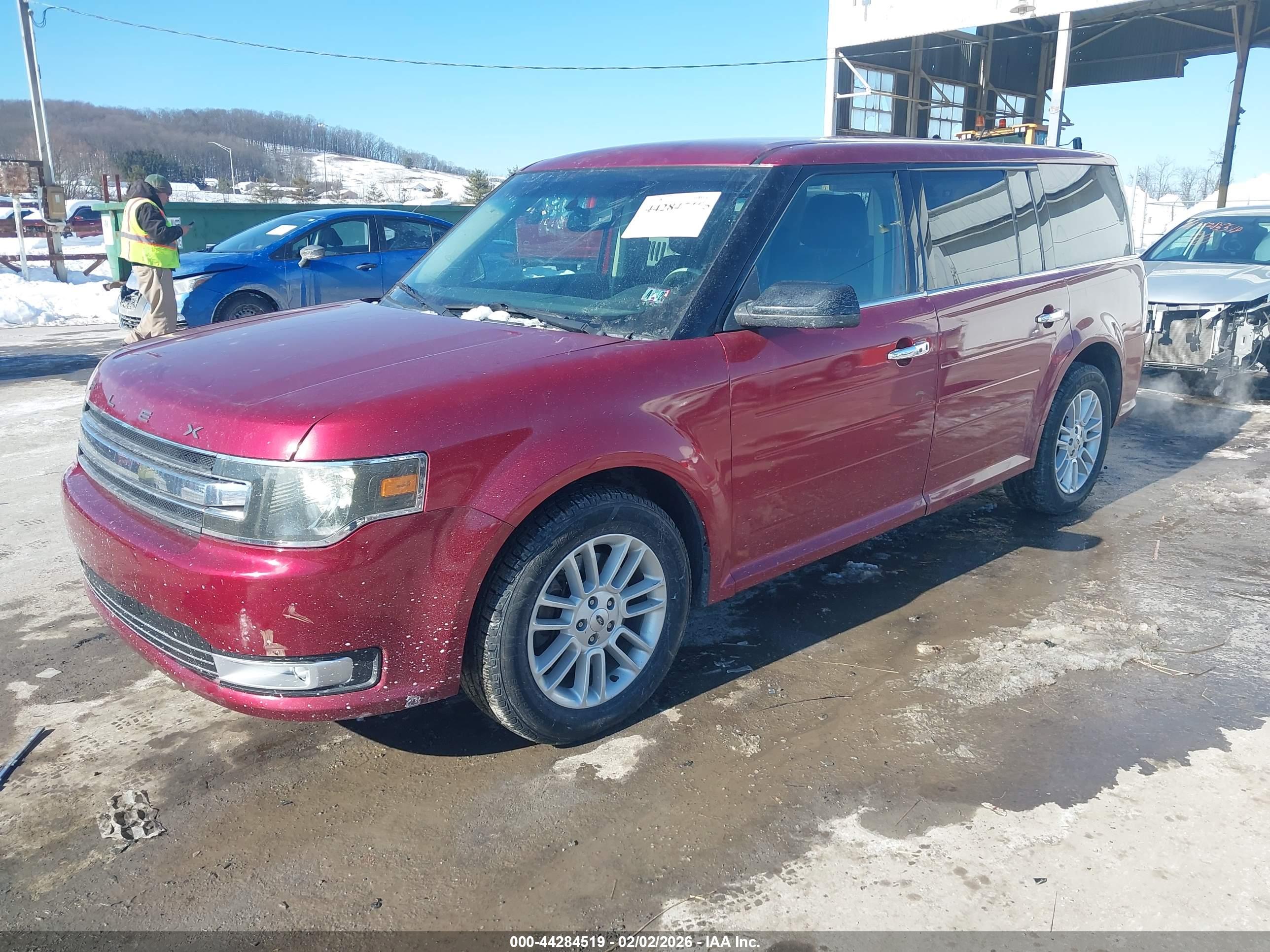 FORD FLEX image 2