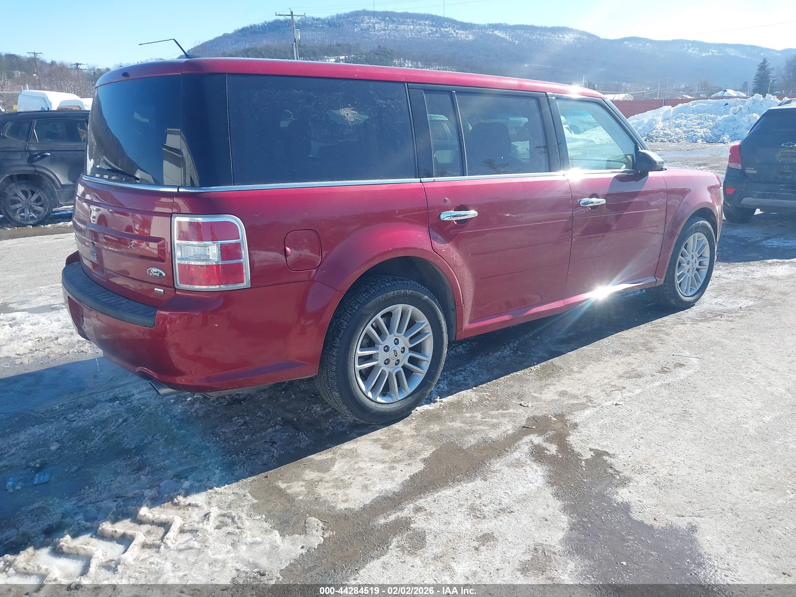 FORD FLEX image 4