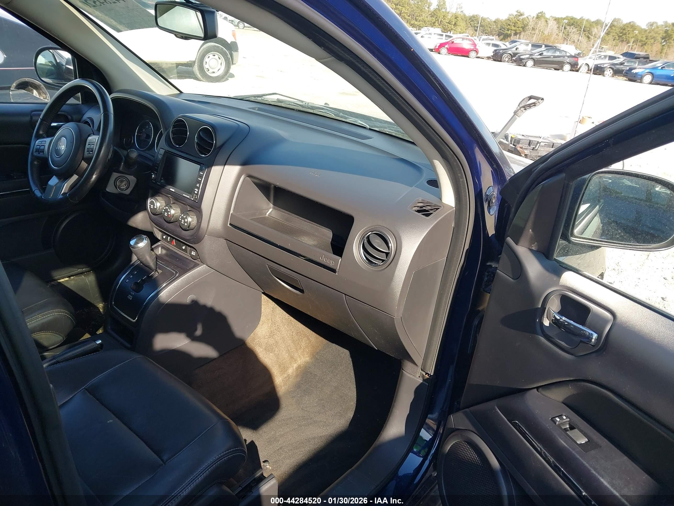JEEP COMPASS image 5