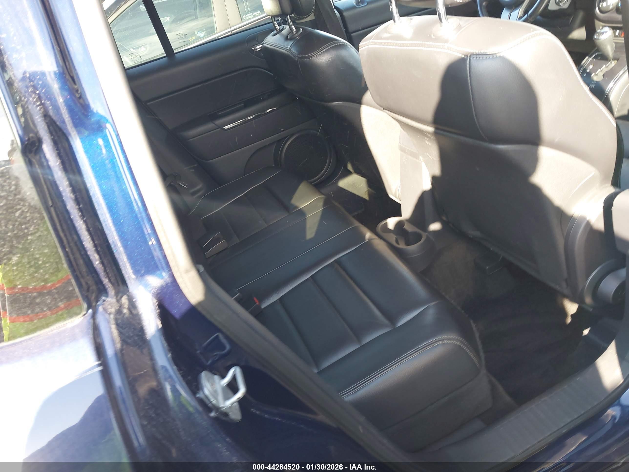 JEEP COMPASS image 8