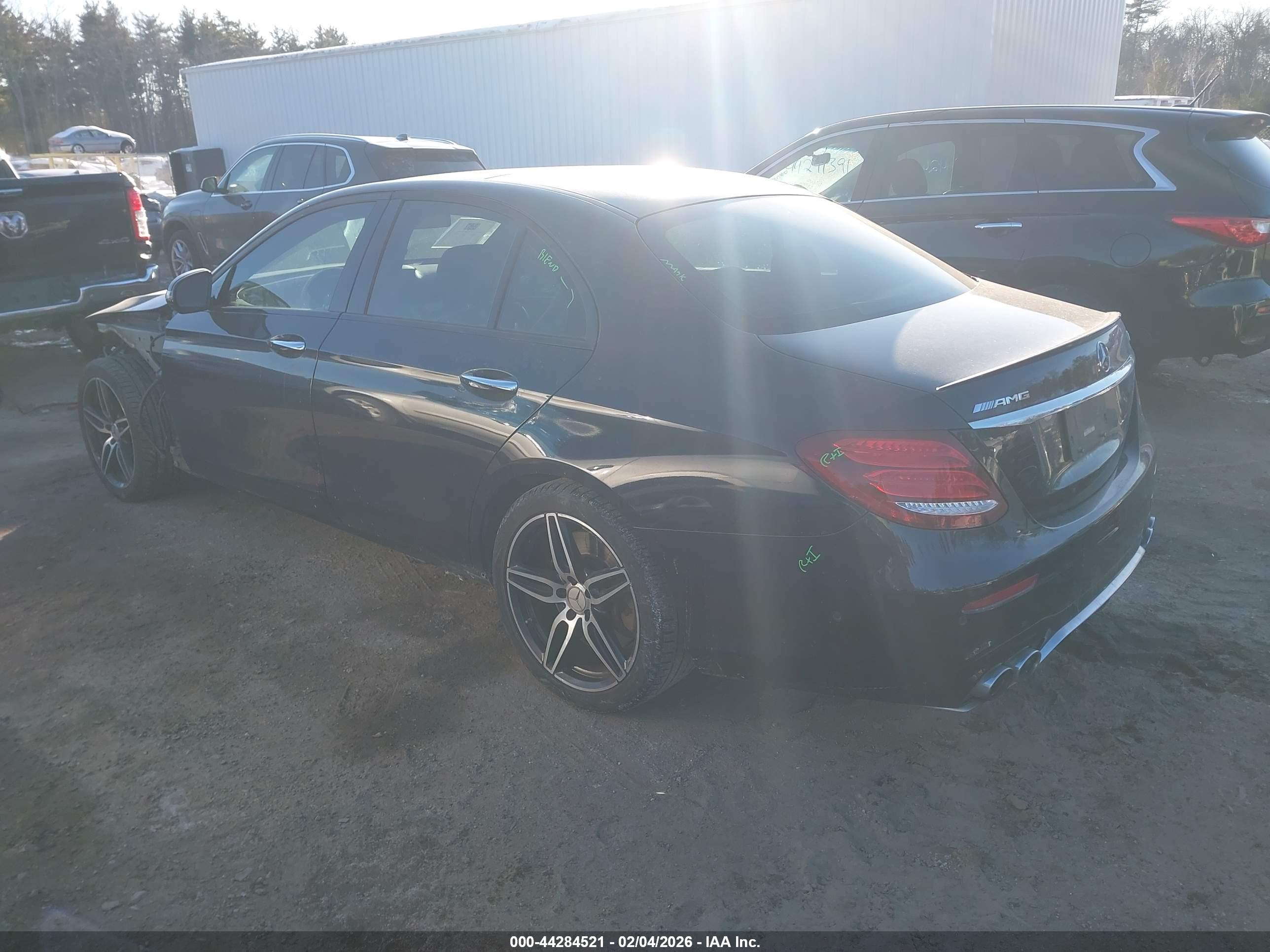 MERCEDES-BENZ AMG image 3