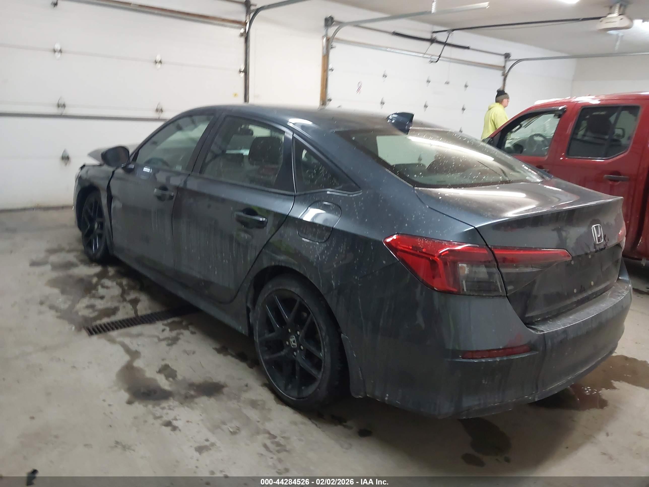 HONDA CIVIC image 3