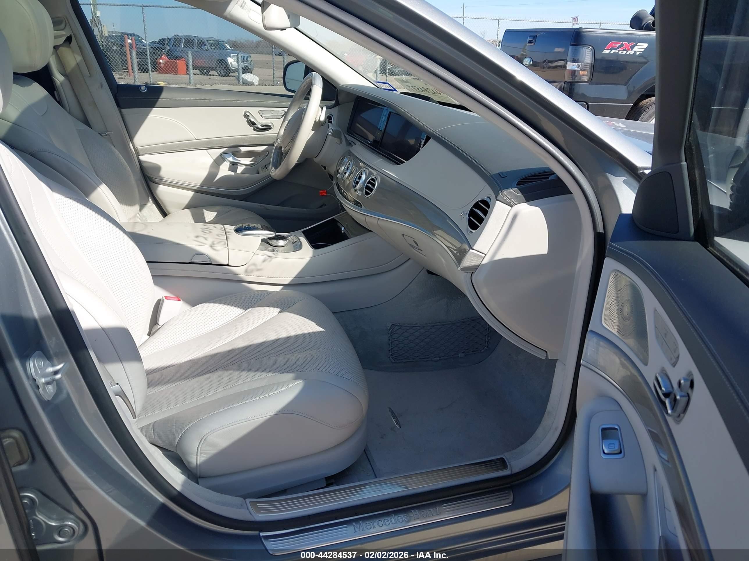 MERCEDES-BENZ S image 5