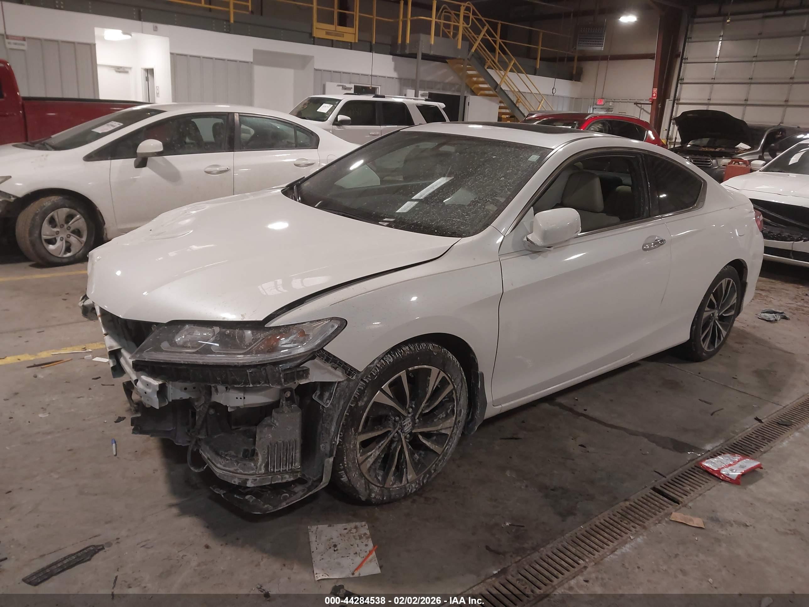HONDA ACCORD image 2