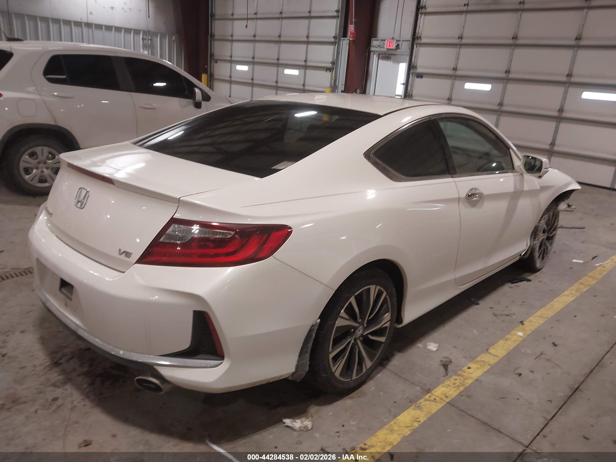 HONDA ACCORD image 4
