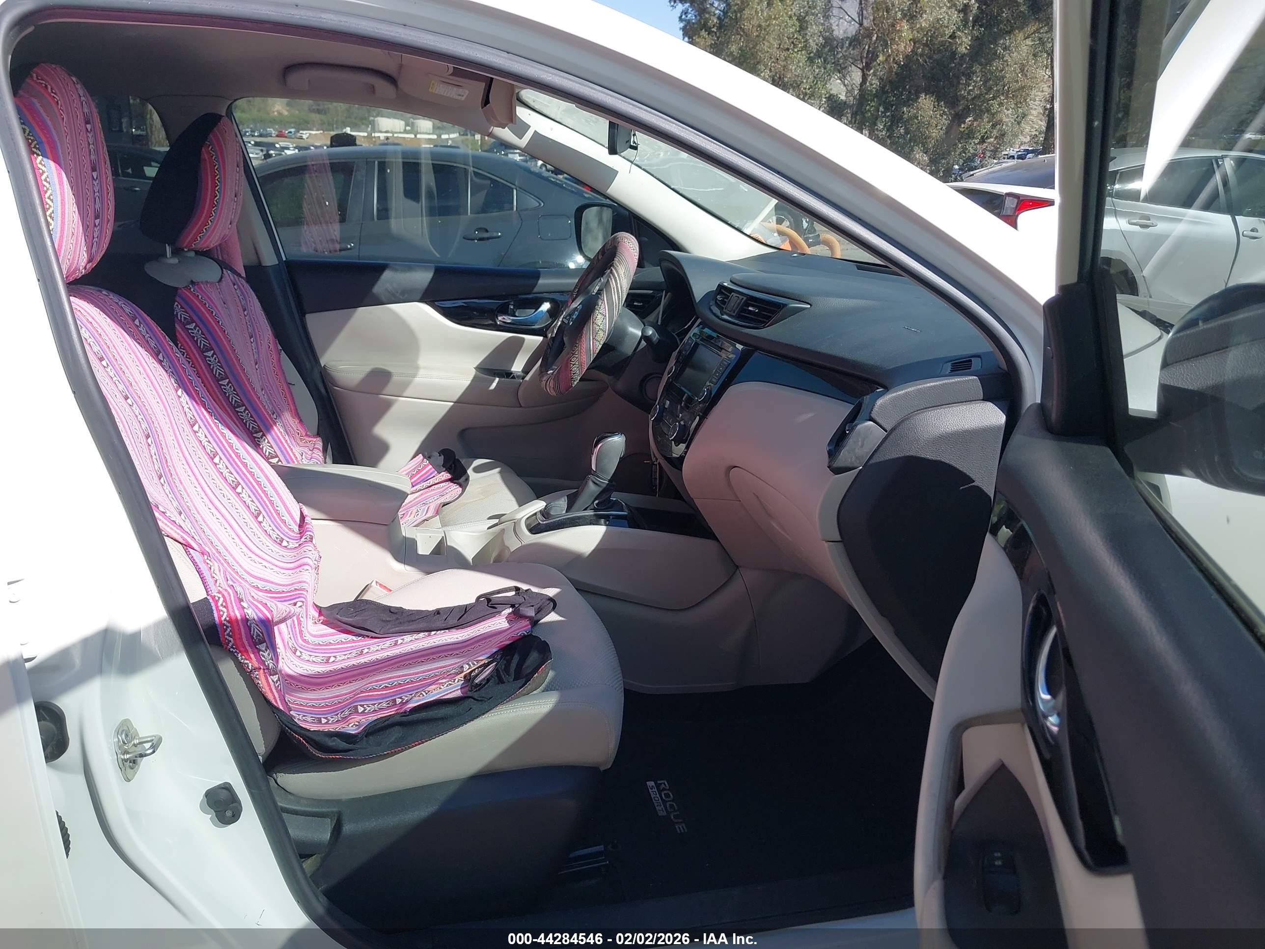 NISSAN ROGUE image 5