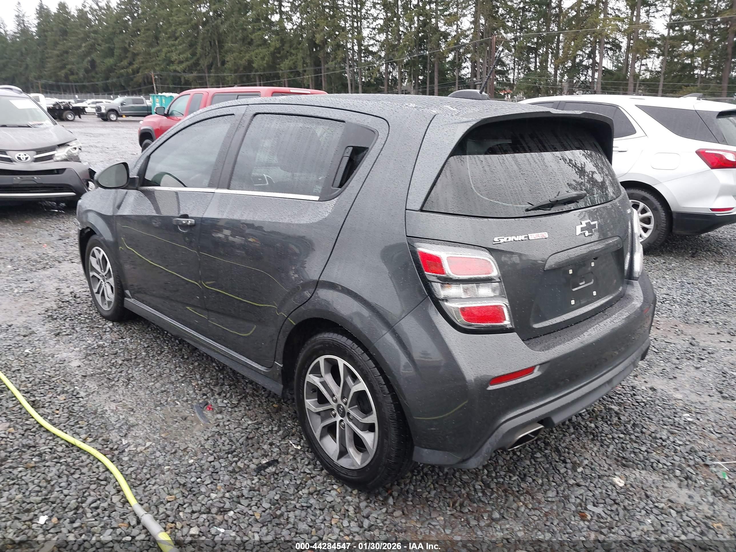 CHEVROLET SONIC image 3