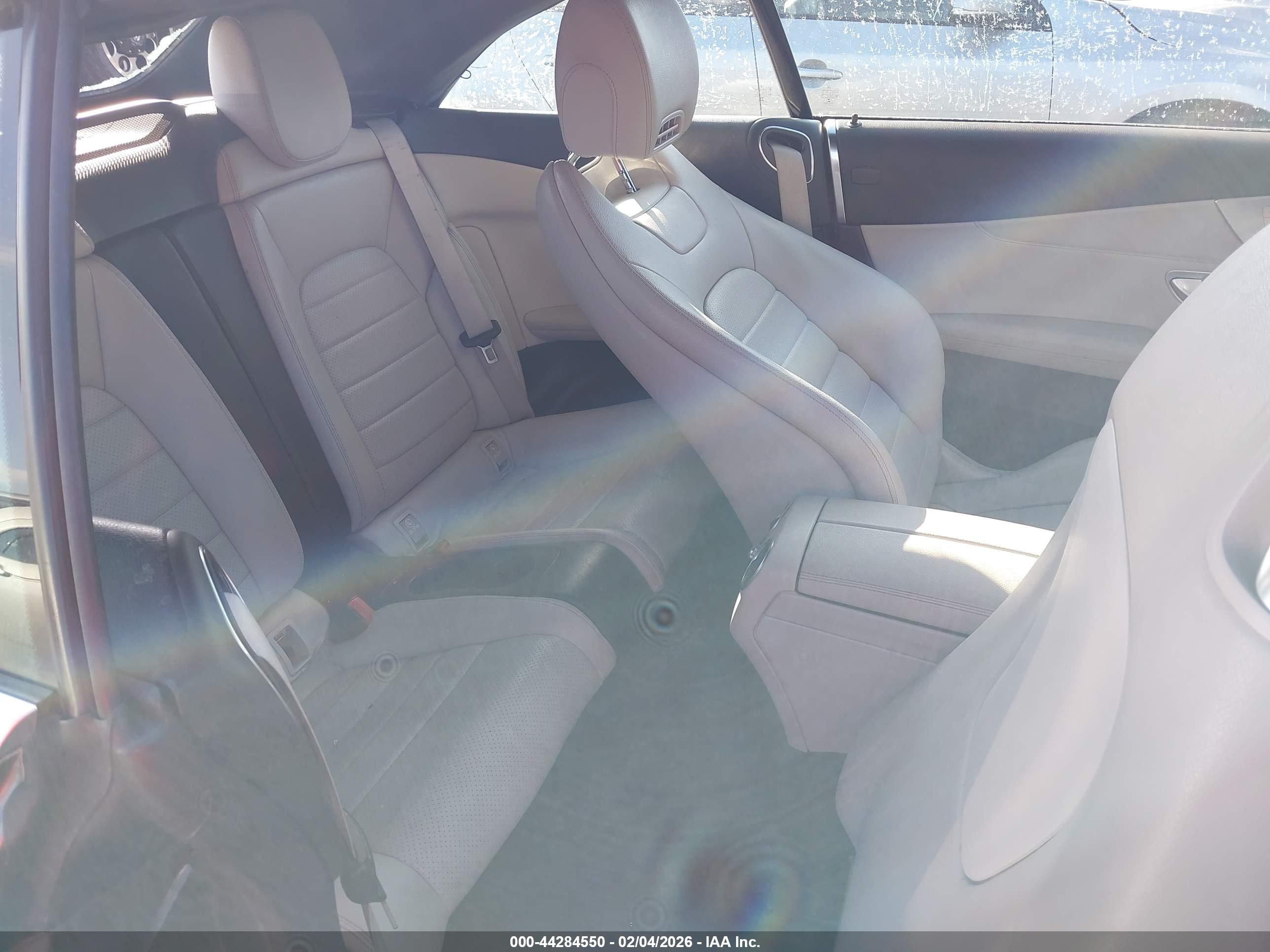 MERCEDES-BENZ C image 8