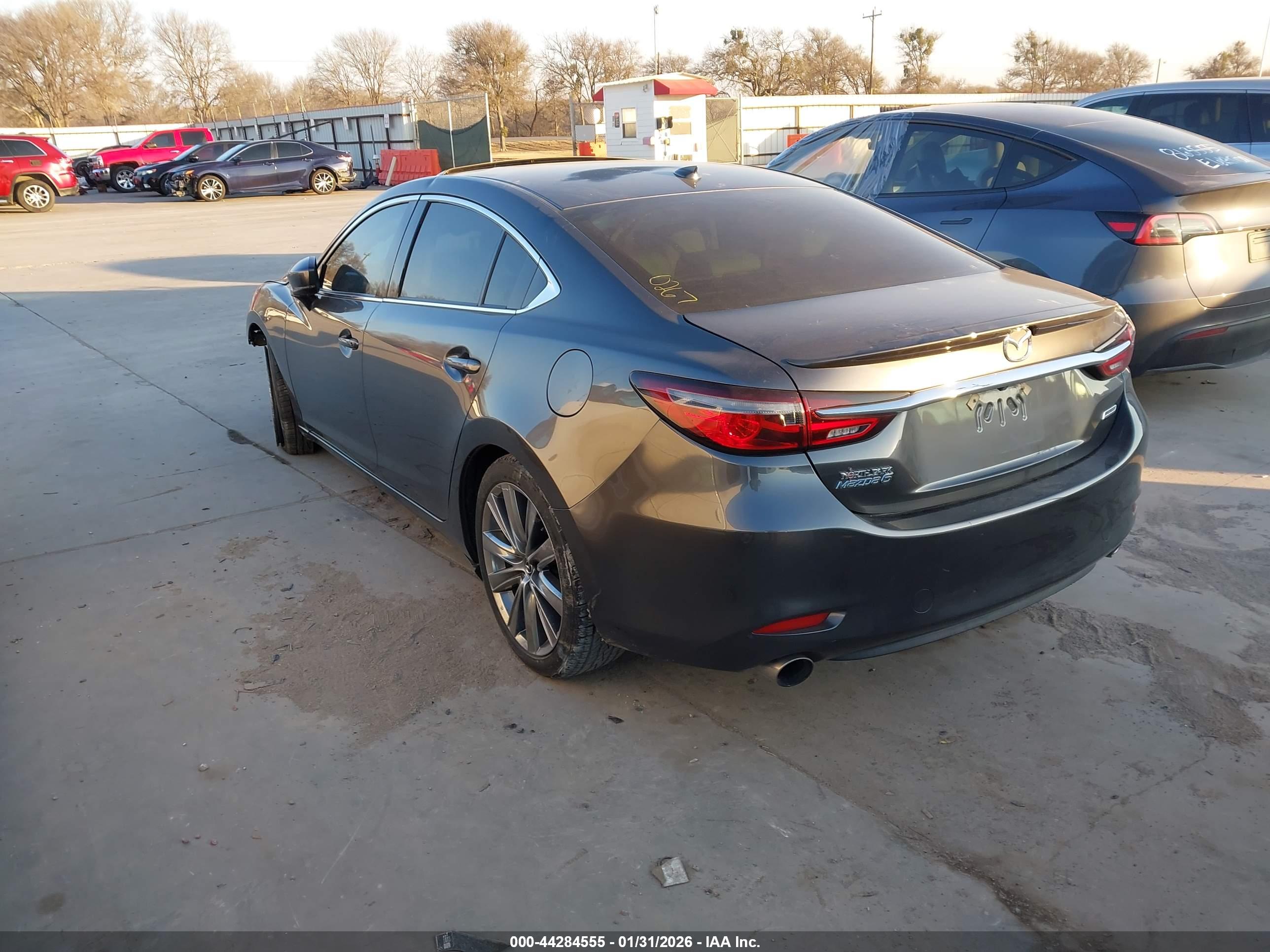 MAZDA MAZDA6 image 3