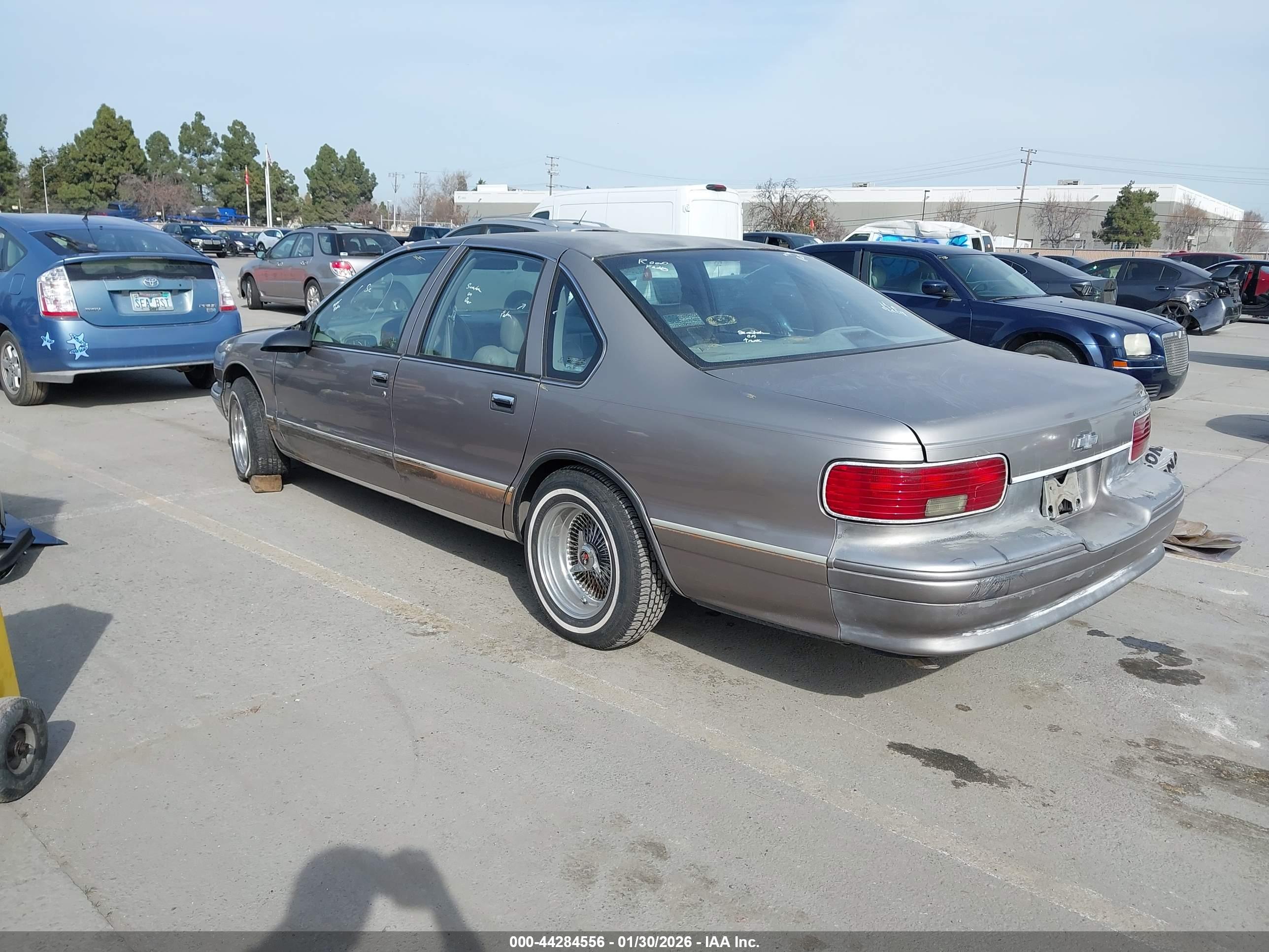 CHEVROLET CAPRICE image 3