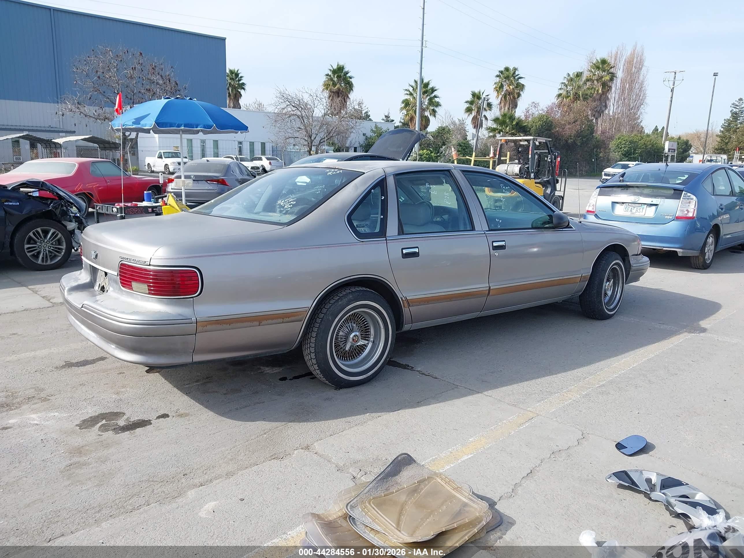 CHEVROLET CAPRICE image 4