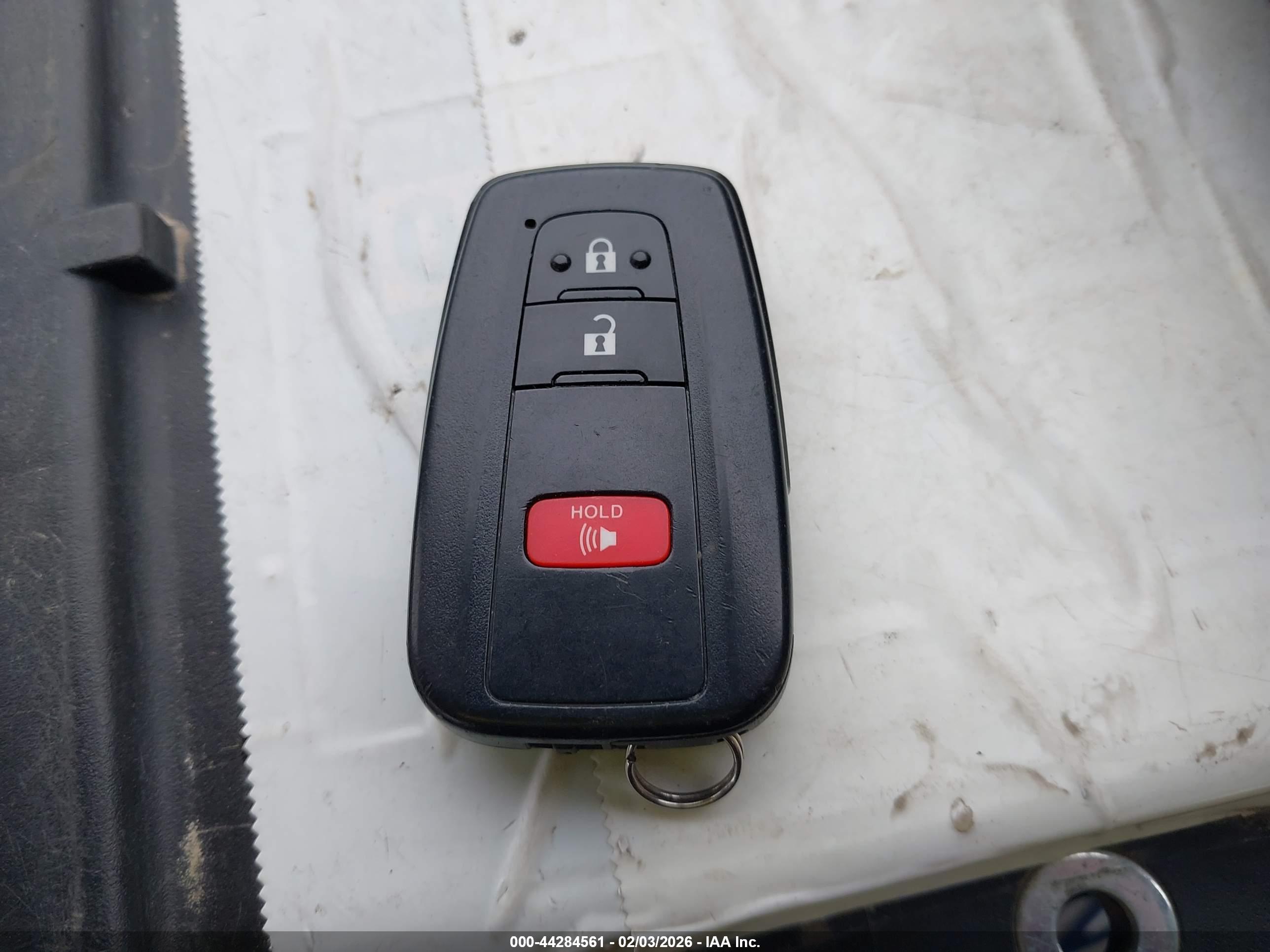 TOYOTA 4RUNNER image 11