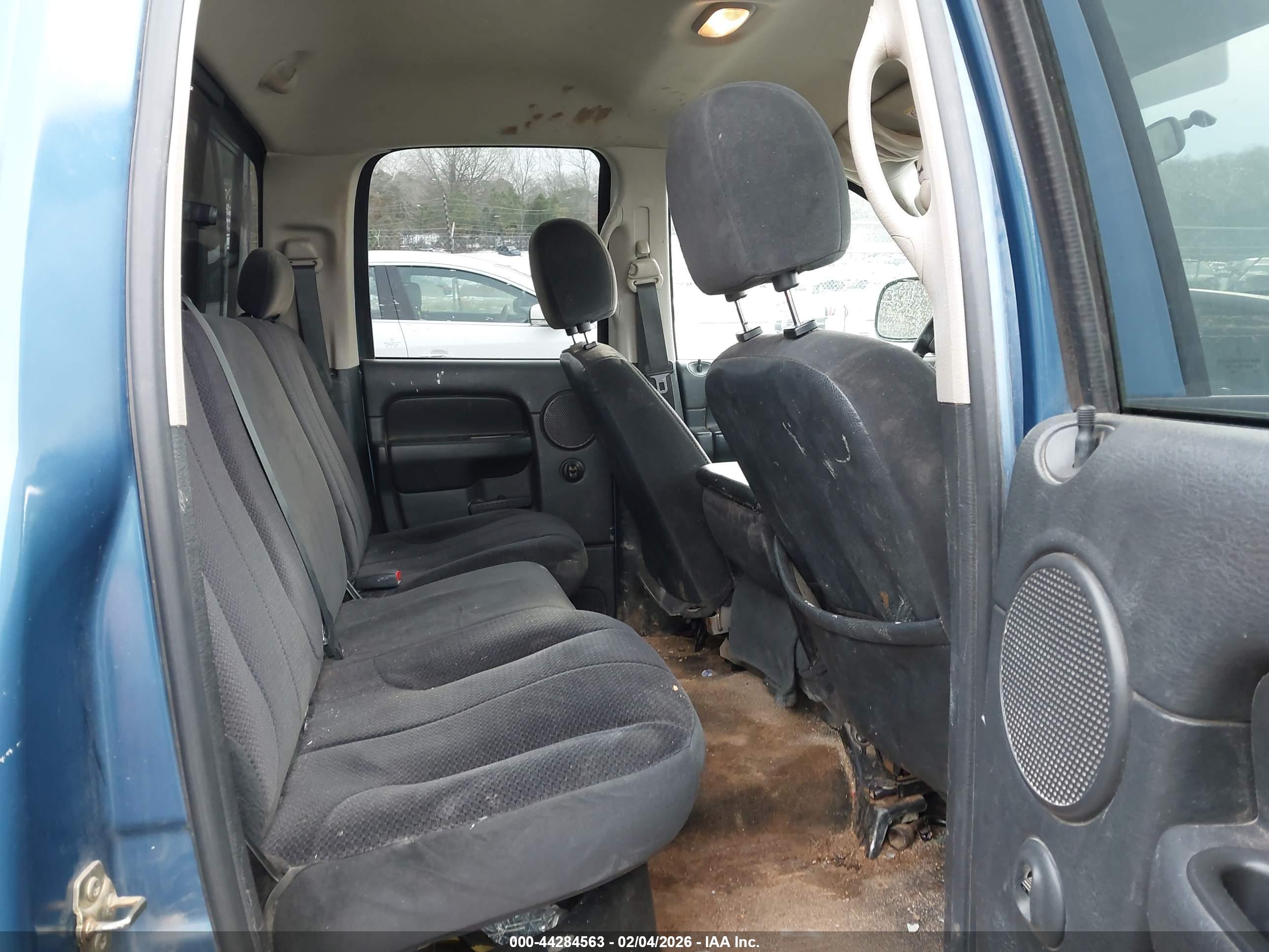 DODGE RAM image 8