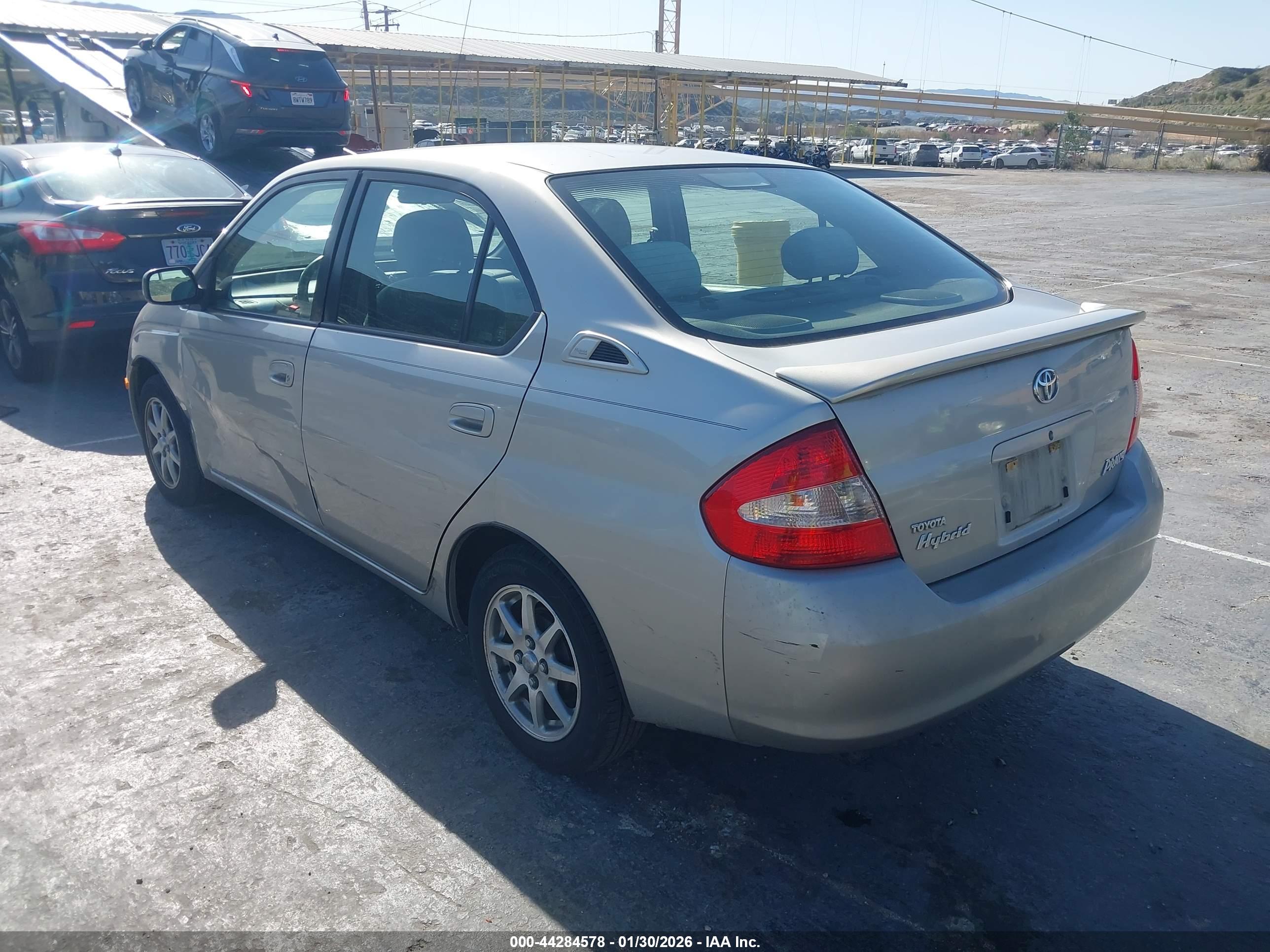 TOYOTA PRIUS image 3